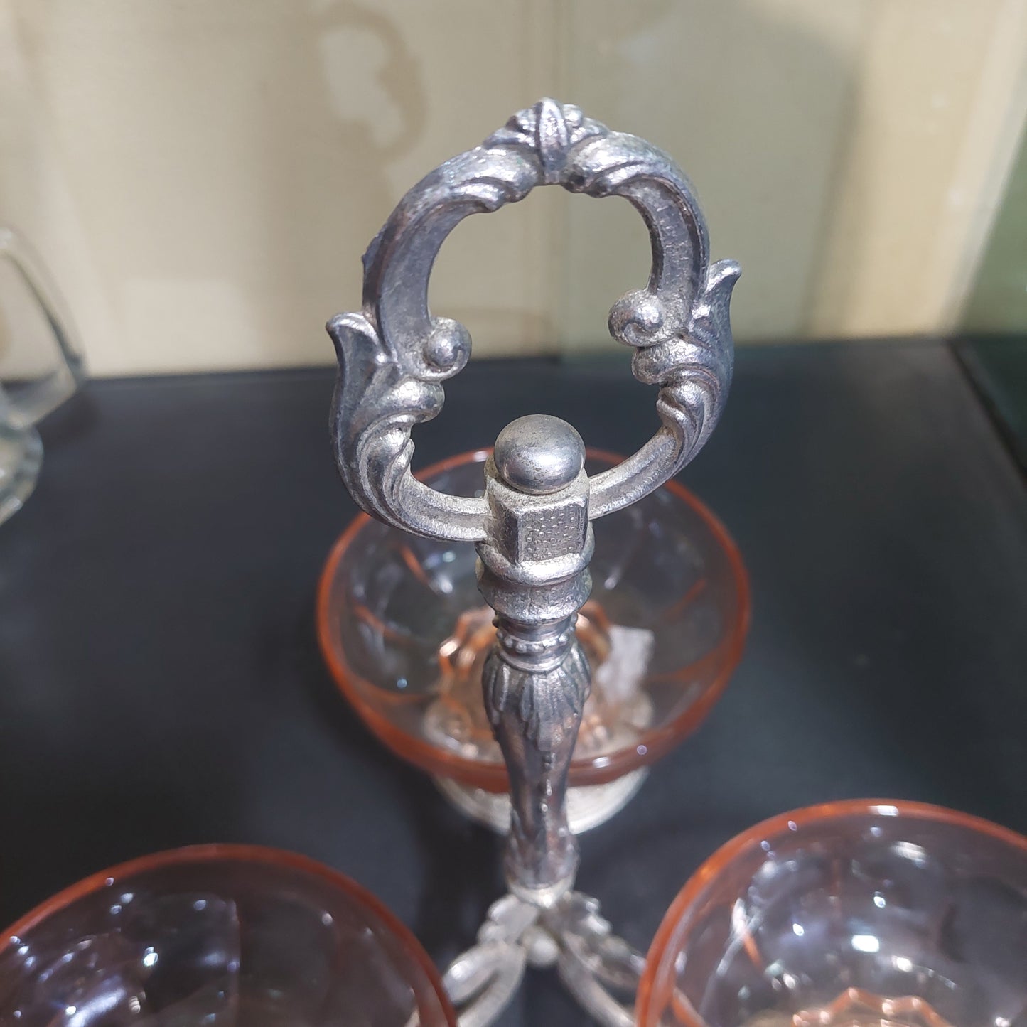 Antipastiera Silver Con 3 Ciotoline Vetro Rosa