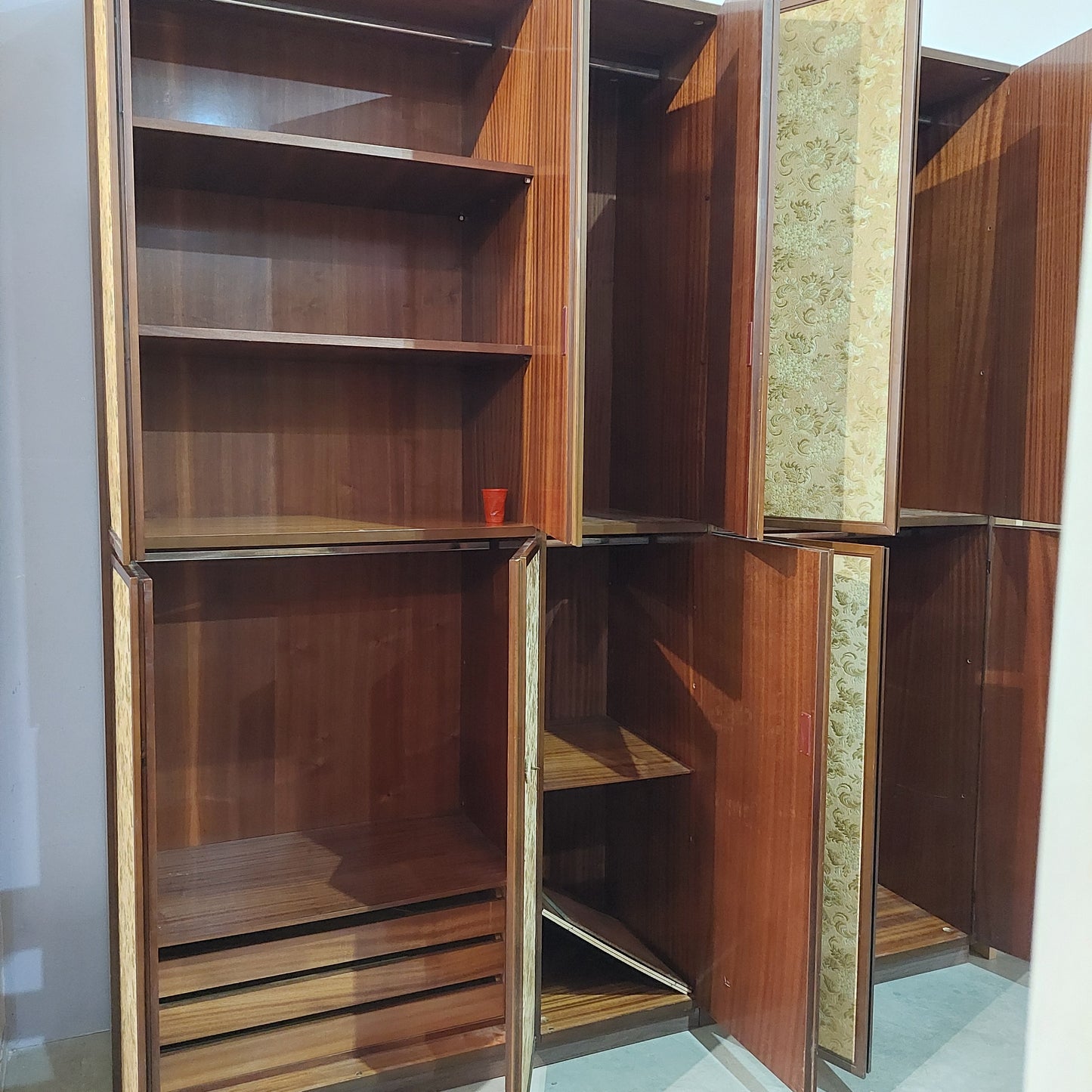 Armadio 10/a Sportelli Stoffa Cm151,5x61,4x274h