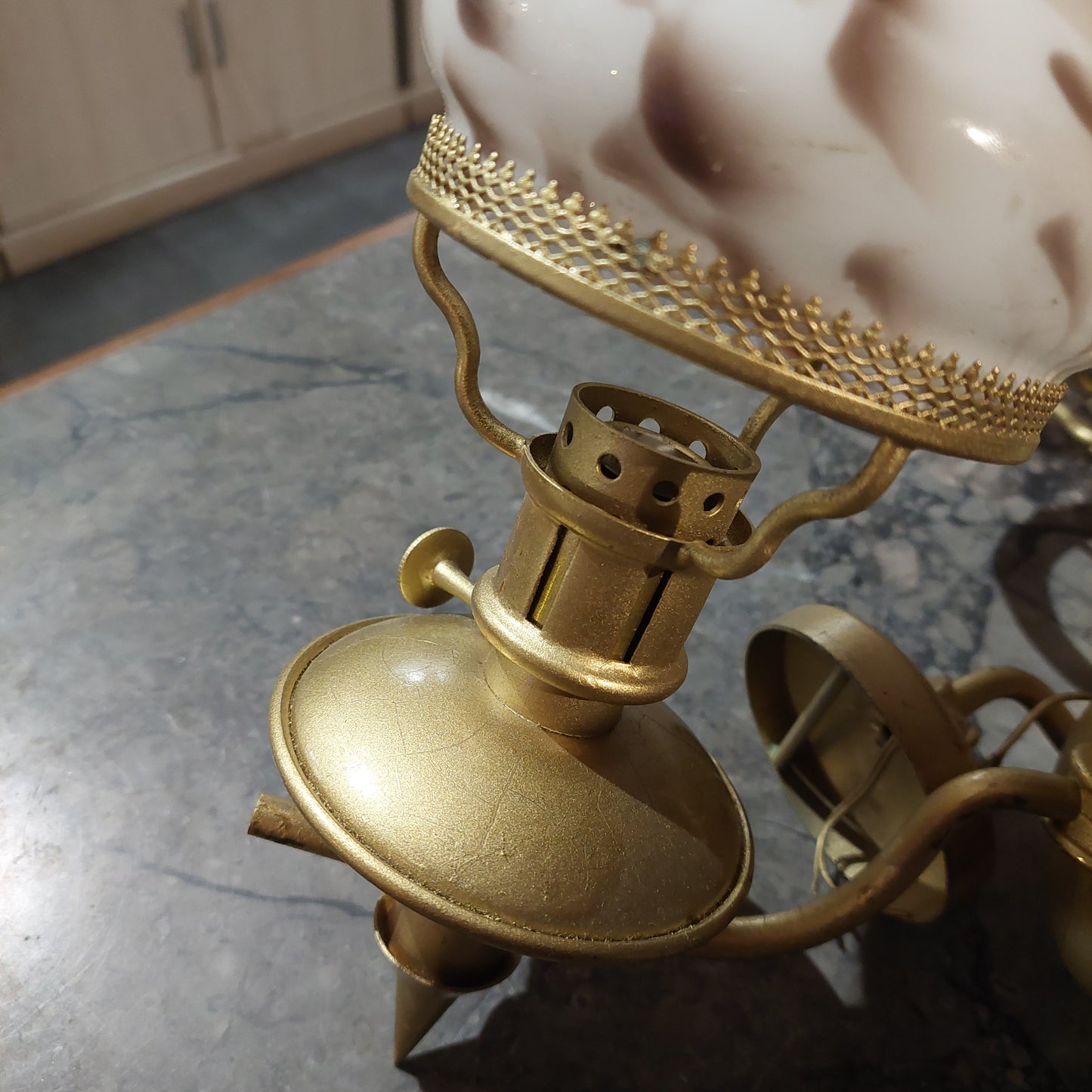 Applique Vintage Ferro Dorato Coppetta Vetro Di Murano