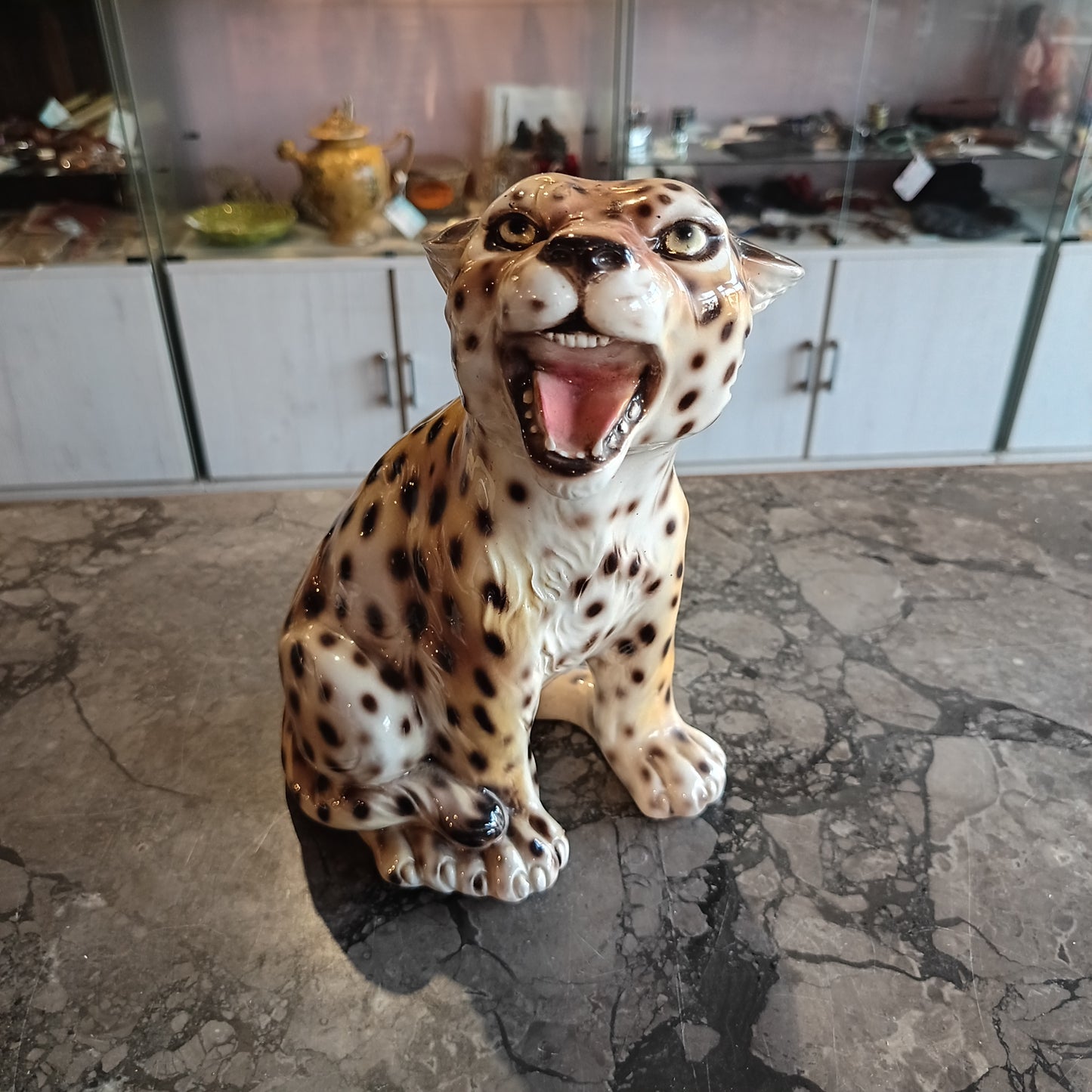 Statua Leopardo Porcellana Bassano Anni 50