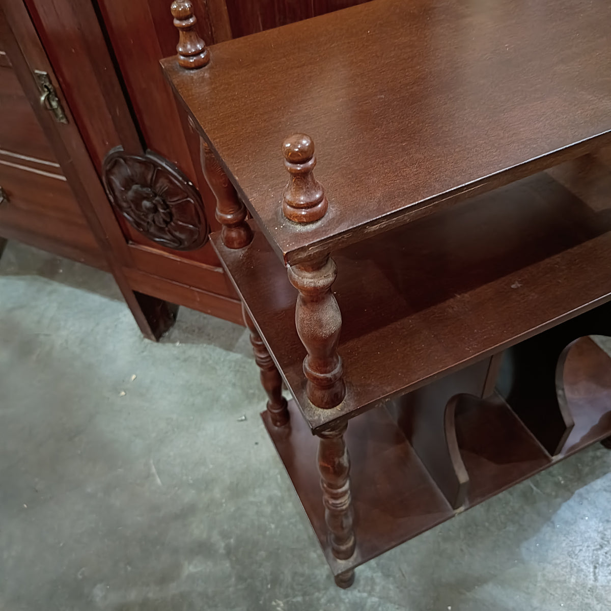 Etagére* In Noce 3 Piani Cm60x30x84