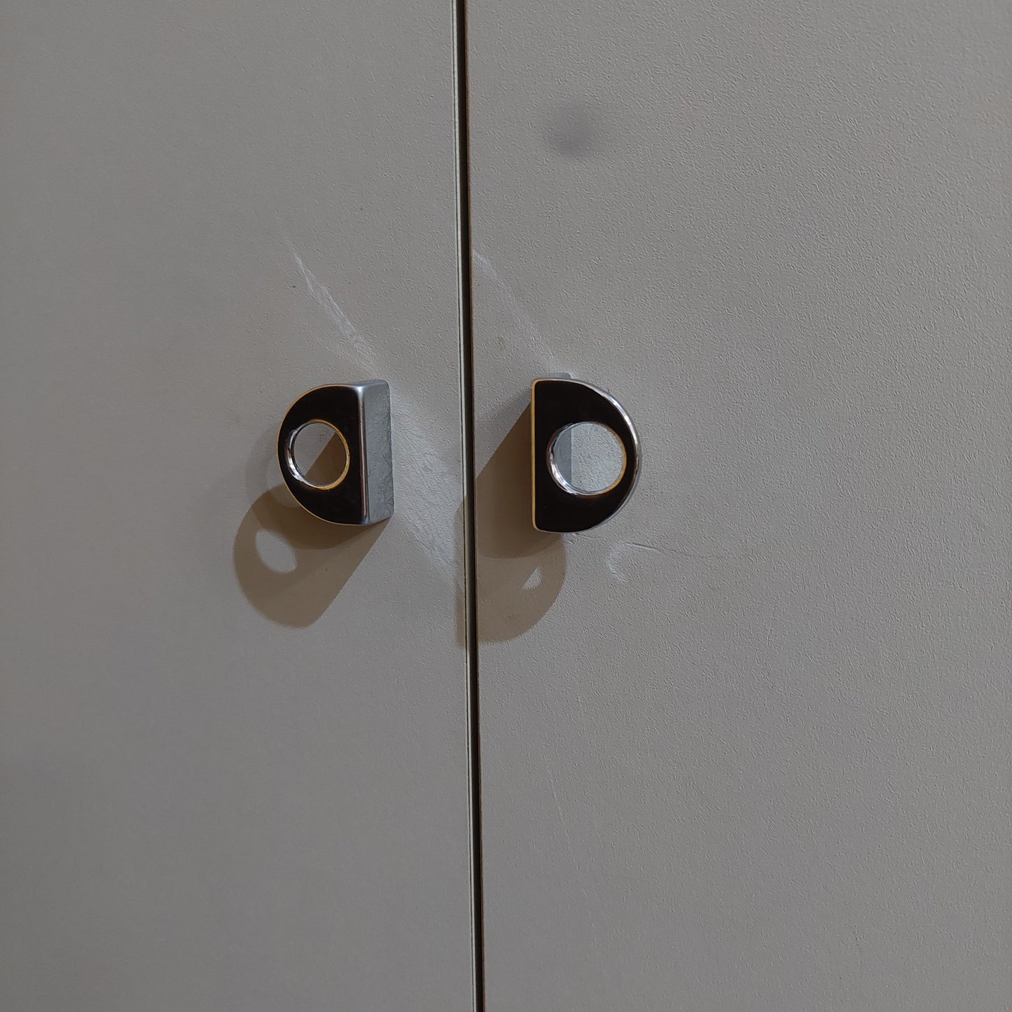 Armadio E Scrivania Con Sedia Per Cameretta Cm235x60x174h
