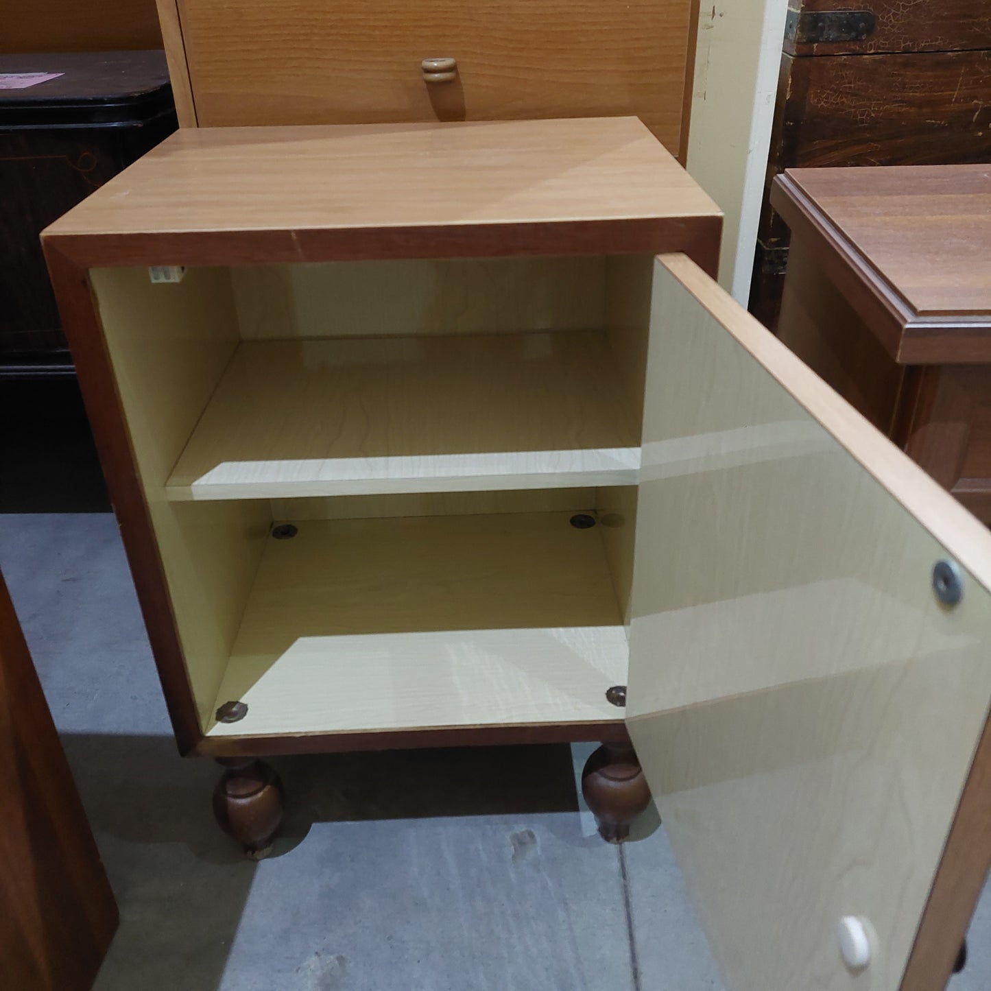 Comodino 1/s Formica Cm42x34x60h