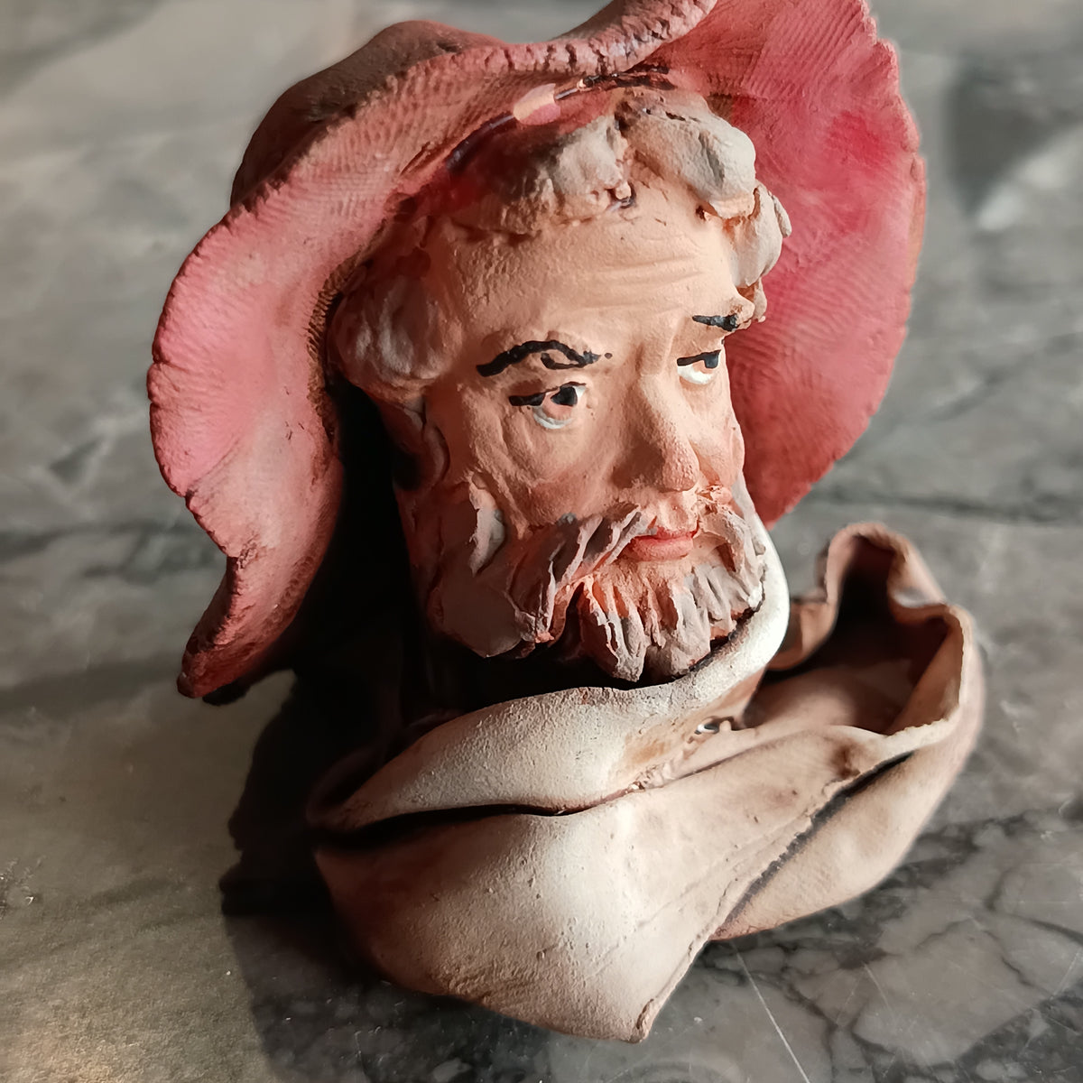 Testa Pastore Terracotta