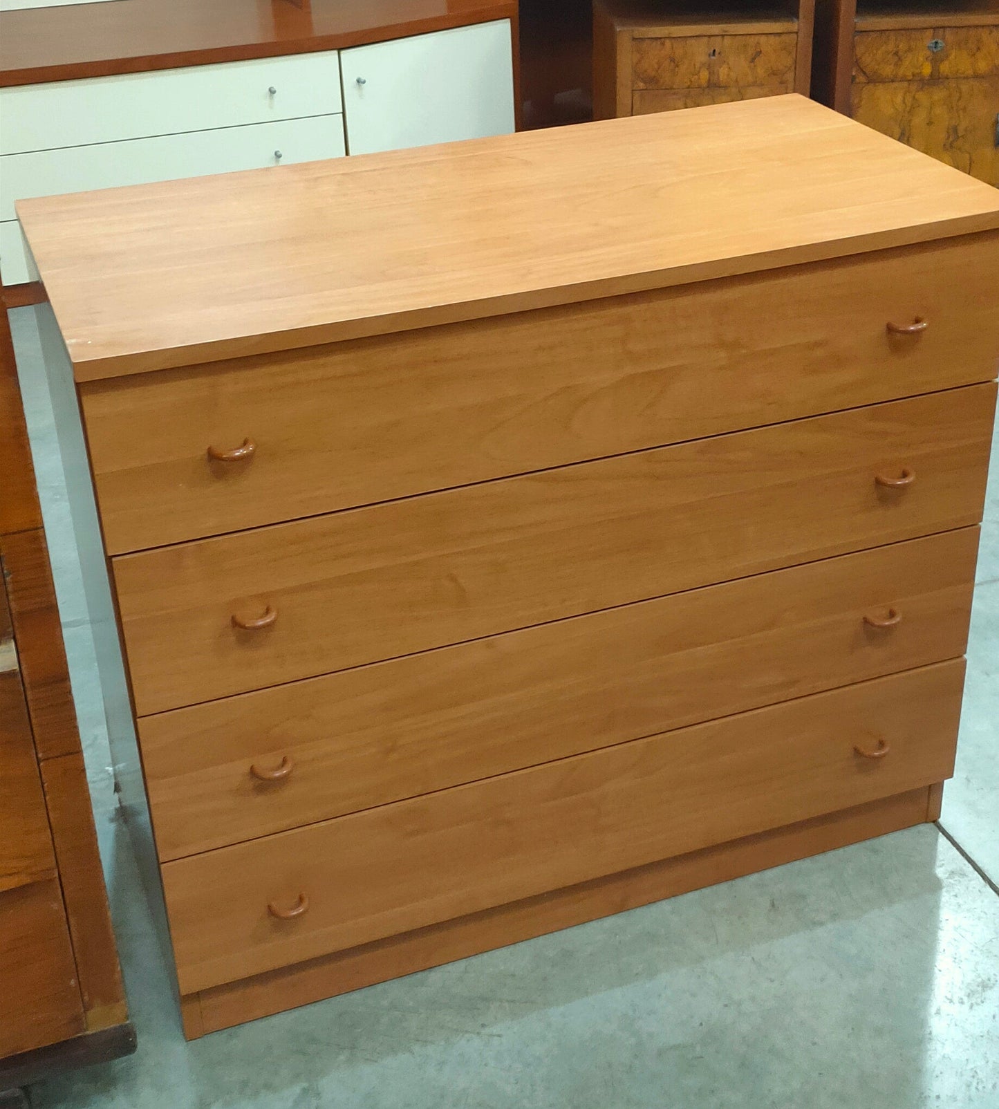 Cassettiera 4/cassetti Cm90x46x77h