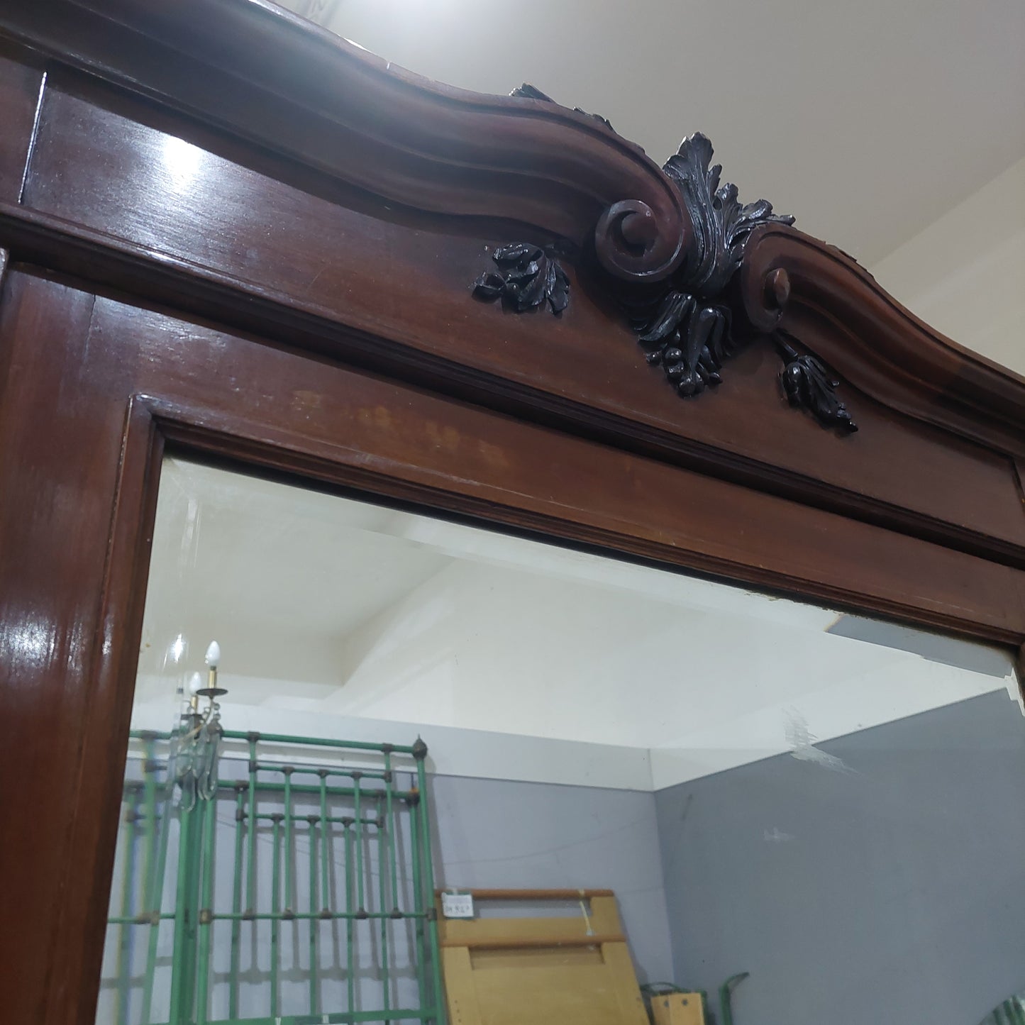 Armadio Legno Fine '800 3 Ante Con Specchio Cm180x60x243