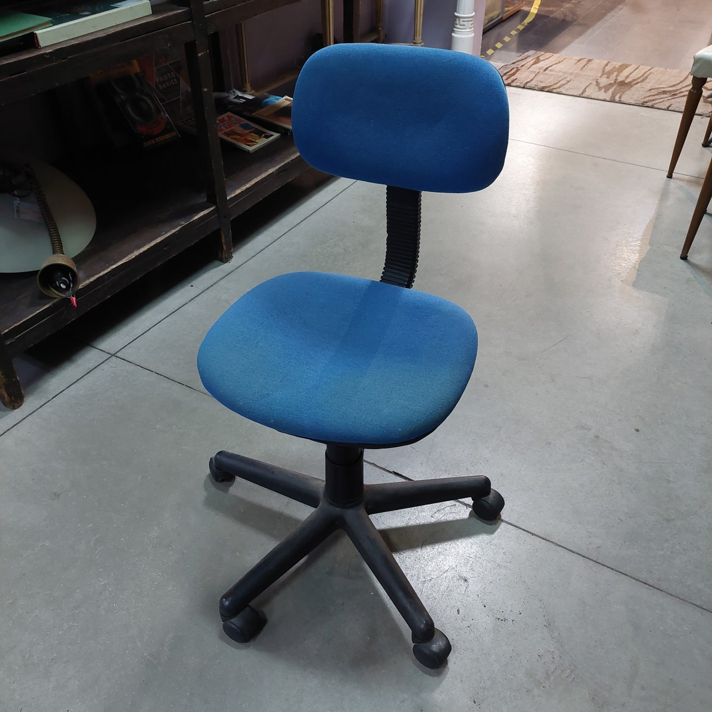 Sedia Da Scrivania Azzurra C/ruote