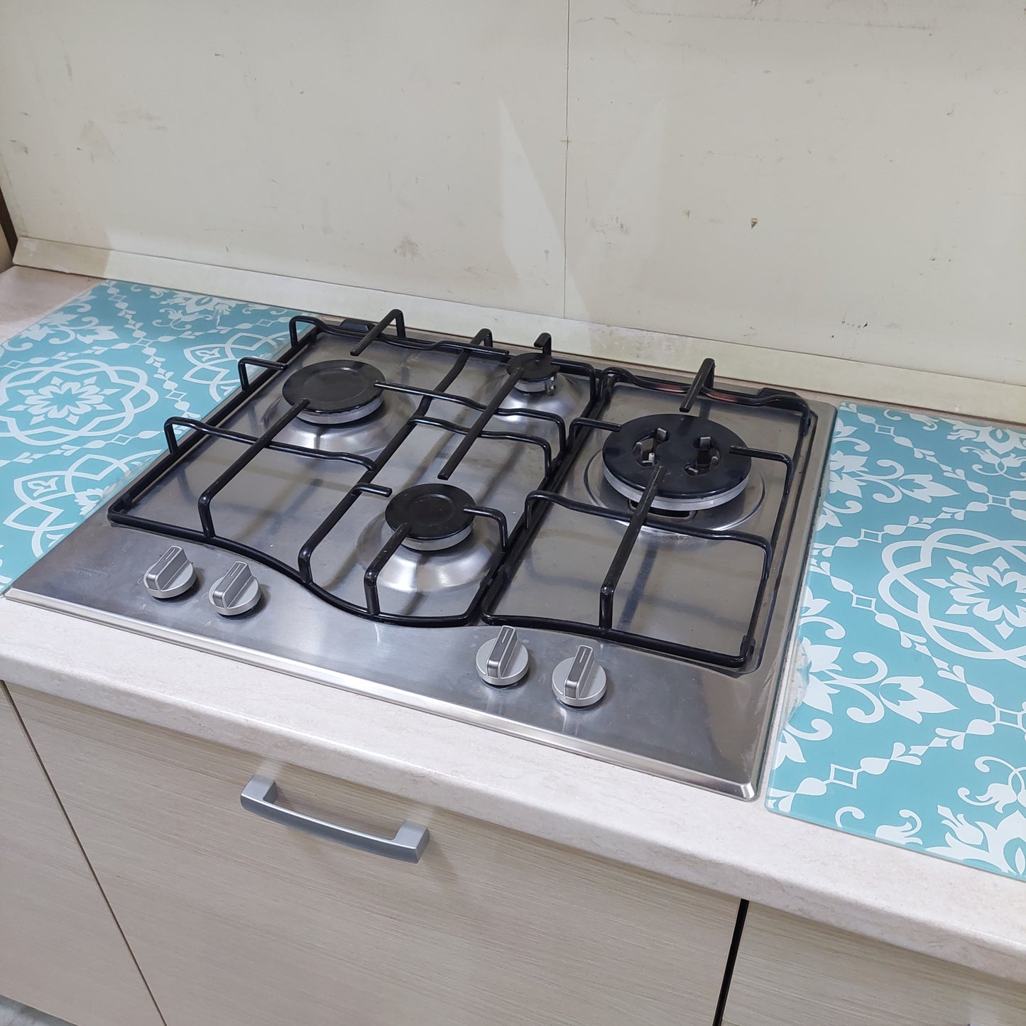 Cucina Lineare Reversibile Effetto Eucalipto Bianco