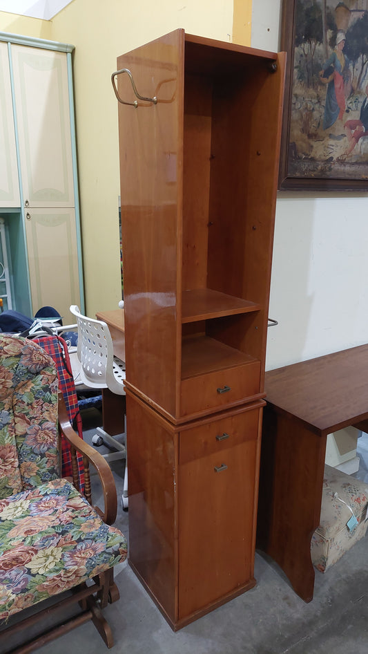Colonnina Girevole Con Specchio Cm37x37x183