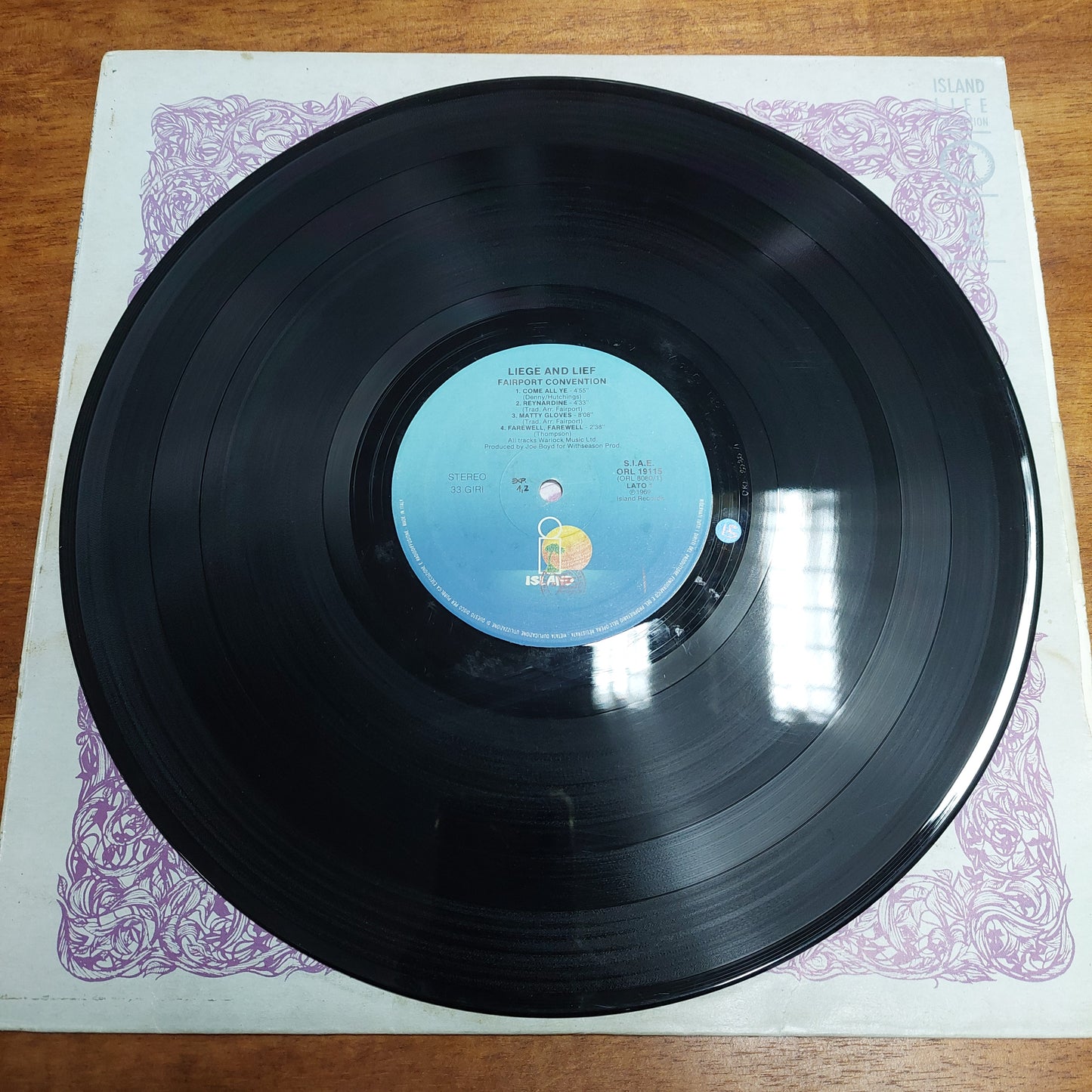 V/fairport Convention