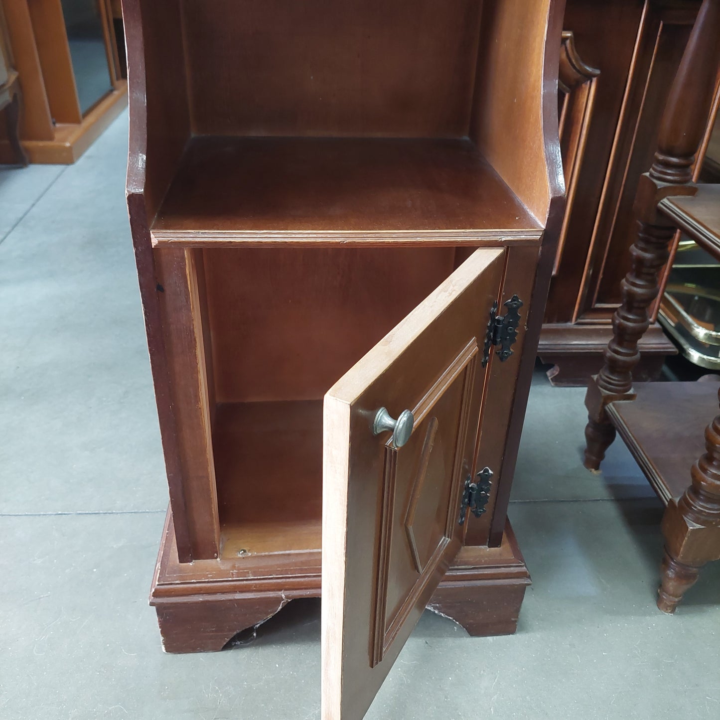 Comodino Legno 1s 1c Cm40x32x87h
