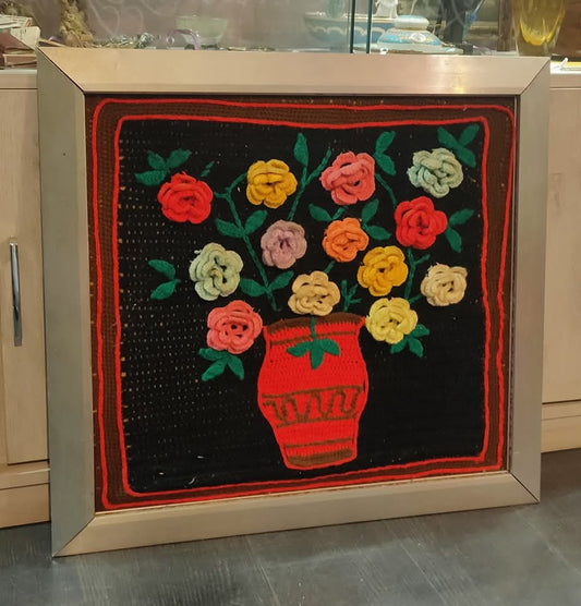 Q/vaso Con Fiori Uncinetto Cornice Vintage Cm67x62