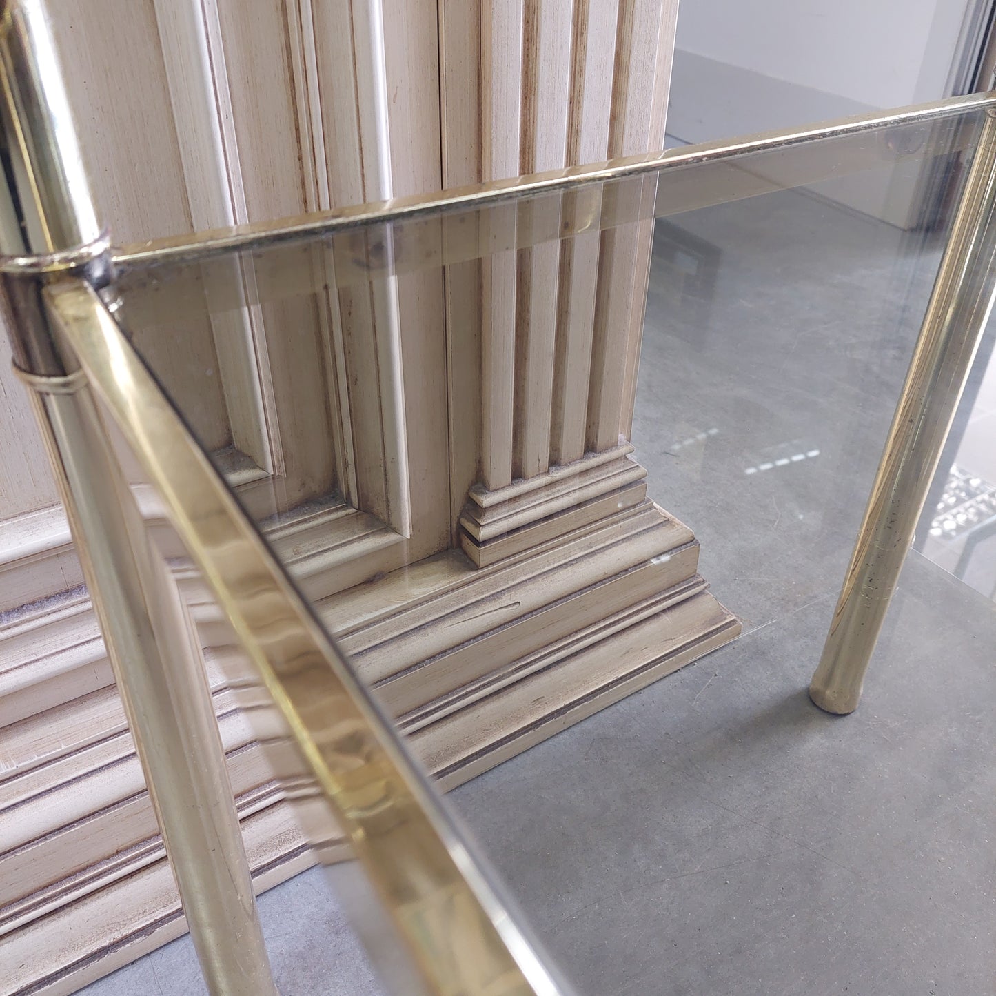Tavolino Ottone/vetro Fumè Anni70 Cm48x40x74h
