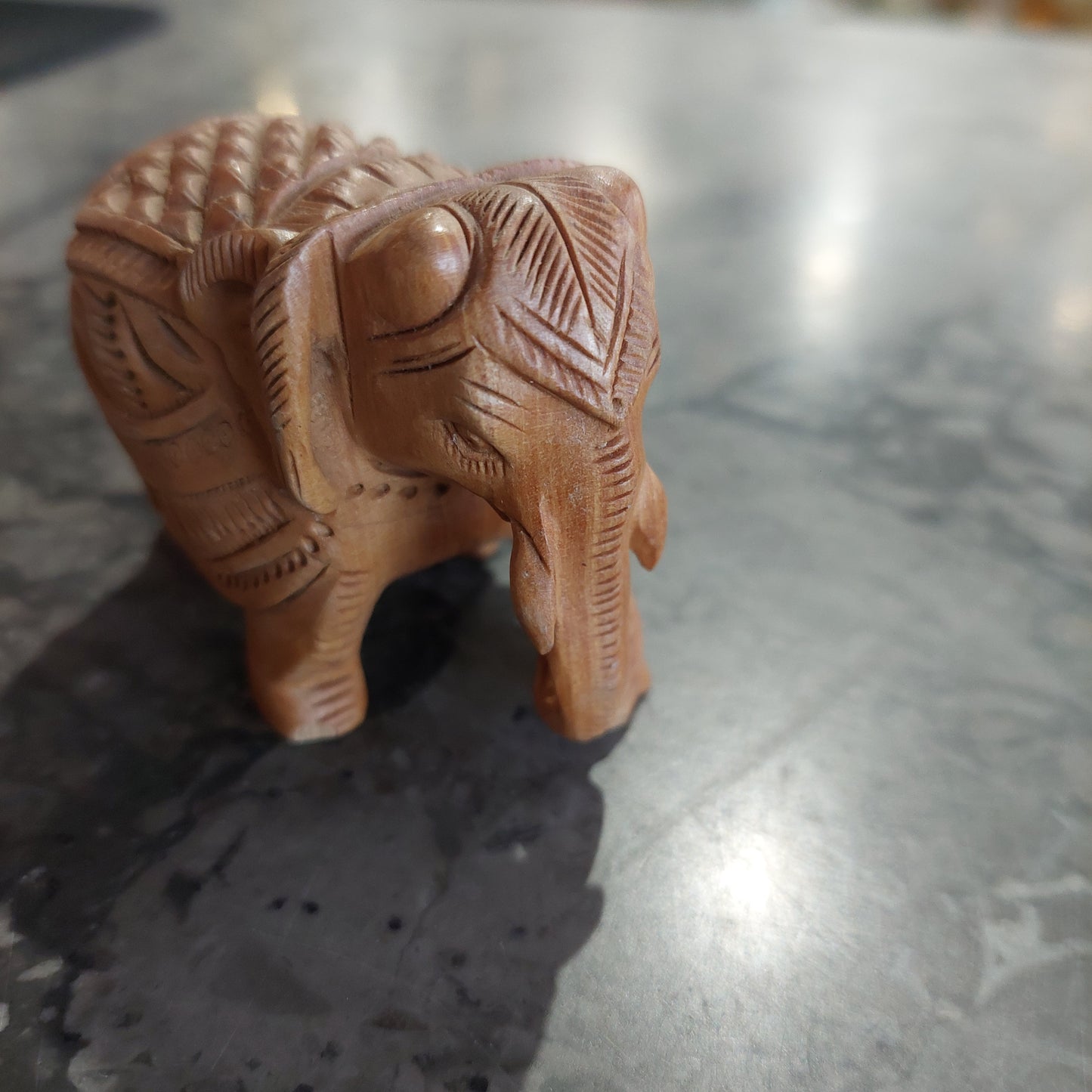 Statuina Elefante Indiano Legno Intagliato