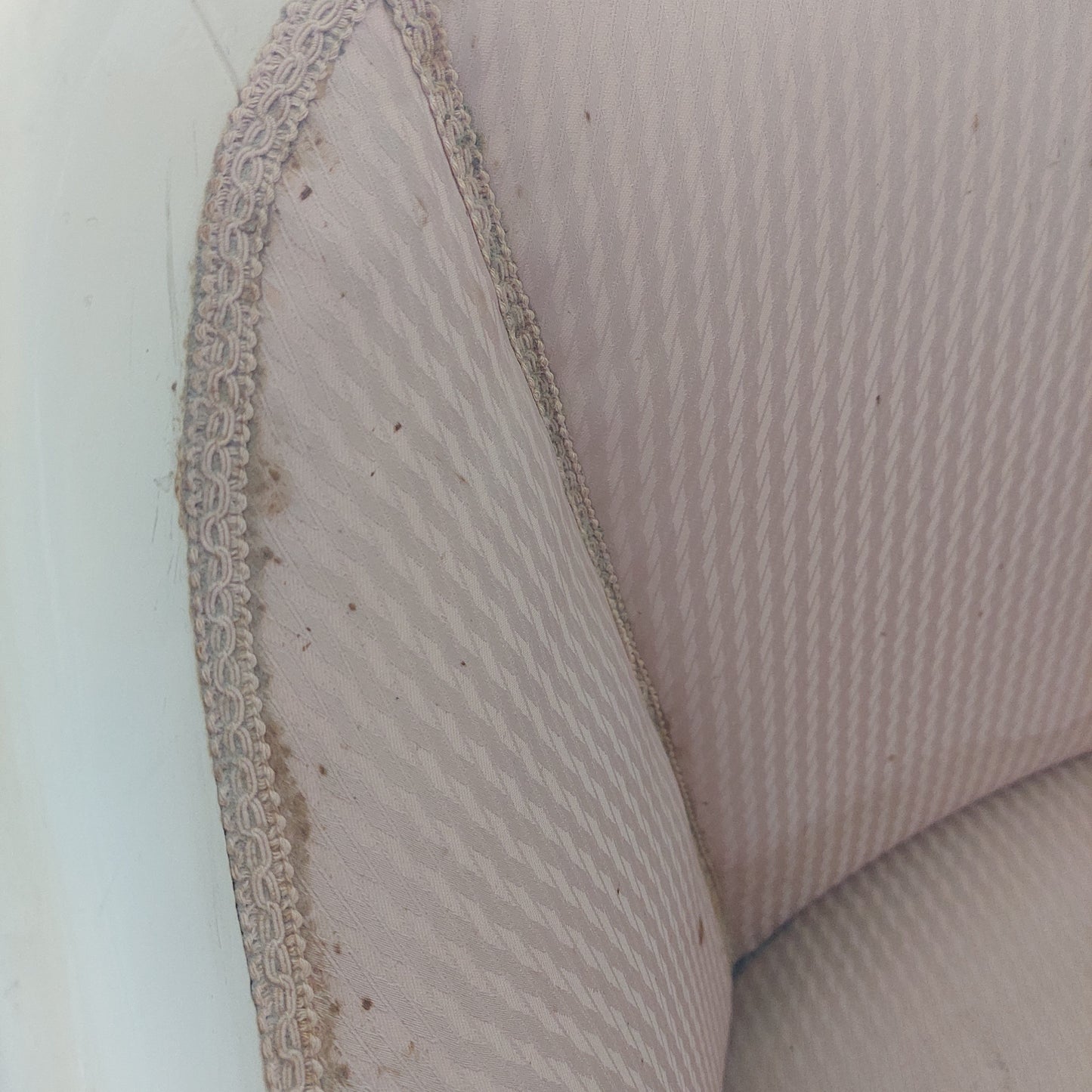 Poltroncina * Laccato Bianco Imb. Rosa
