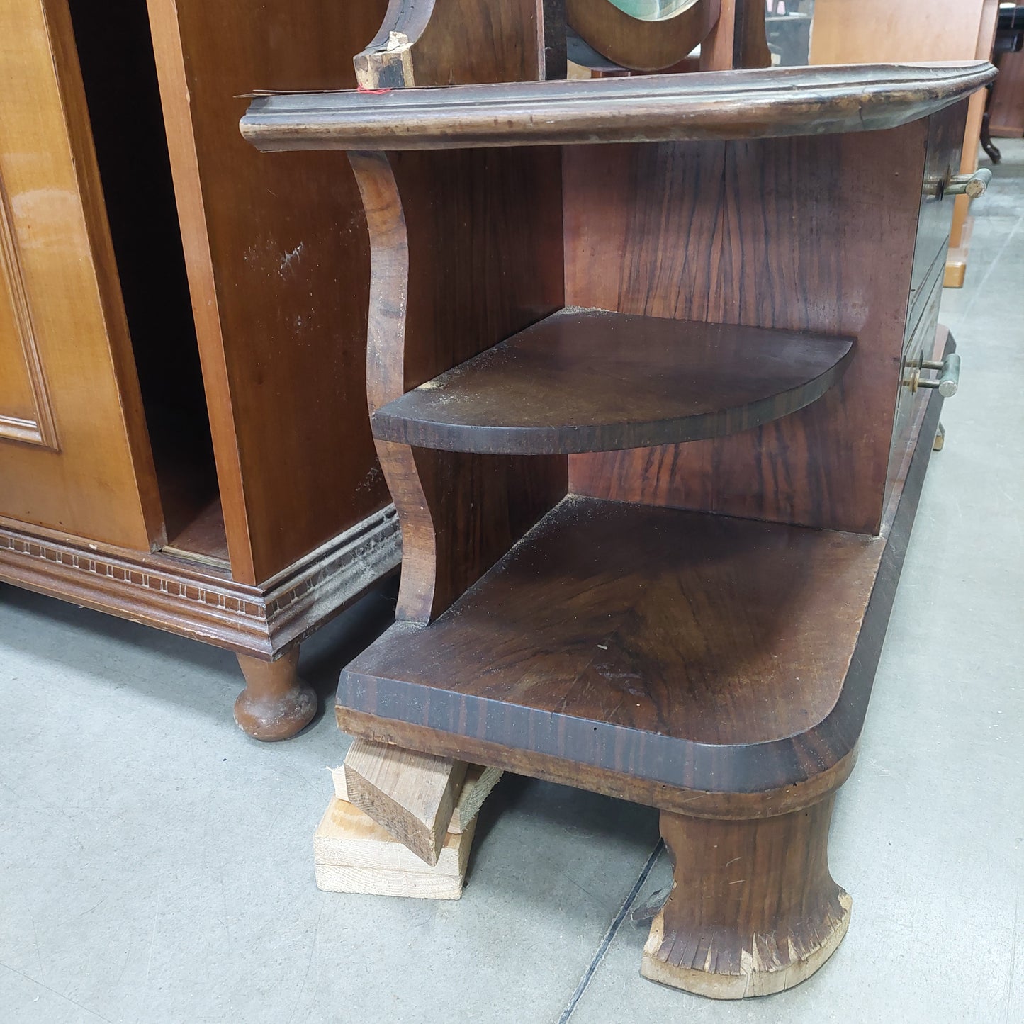 Toletta Legno Stile Decò Cm133x35x144h