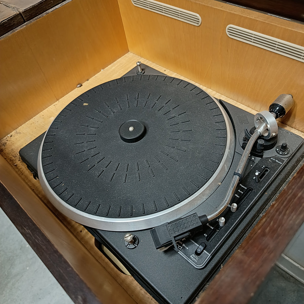 Mobile* Radio Vintage Cm101x39x73