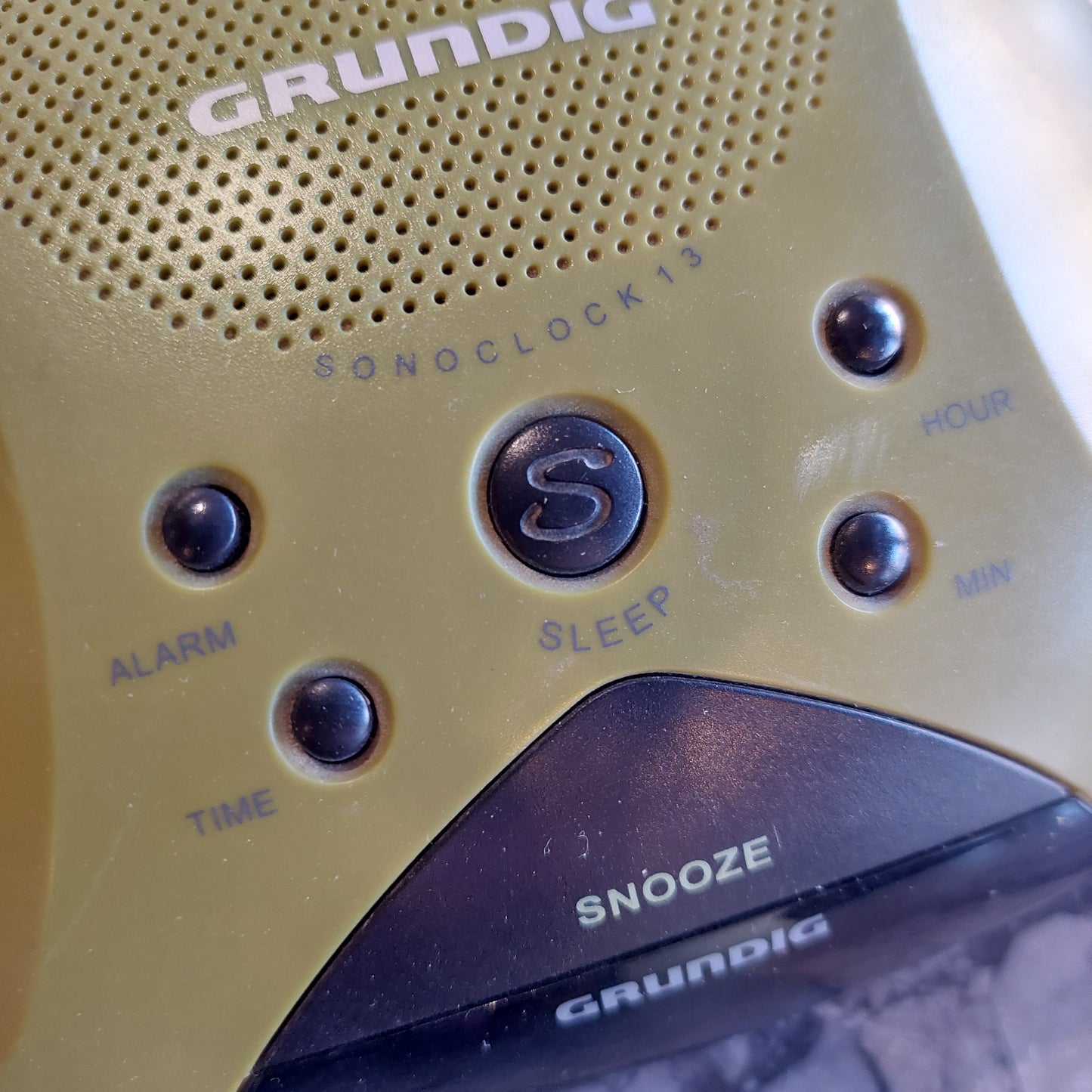 Radiosveglia Grundig Sonoclock Verde 13 Vintage