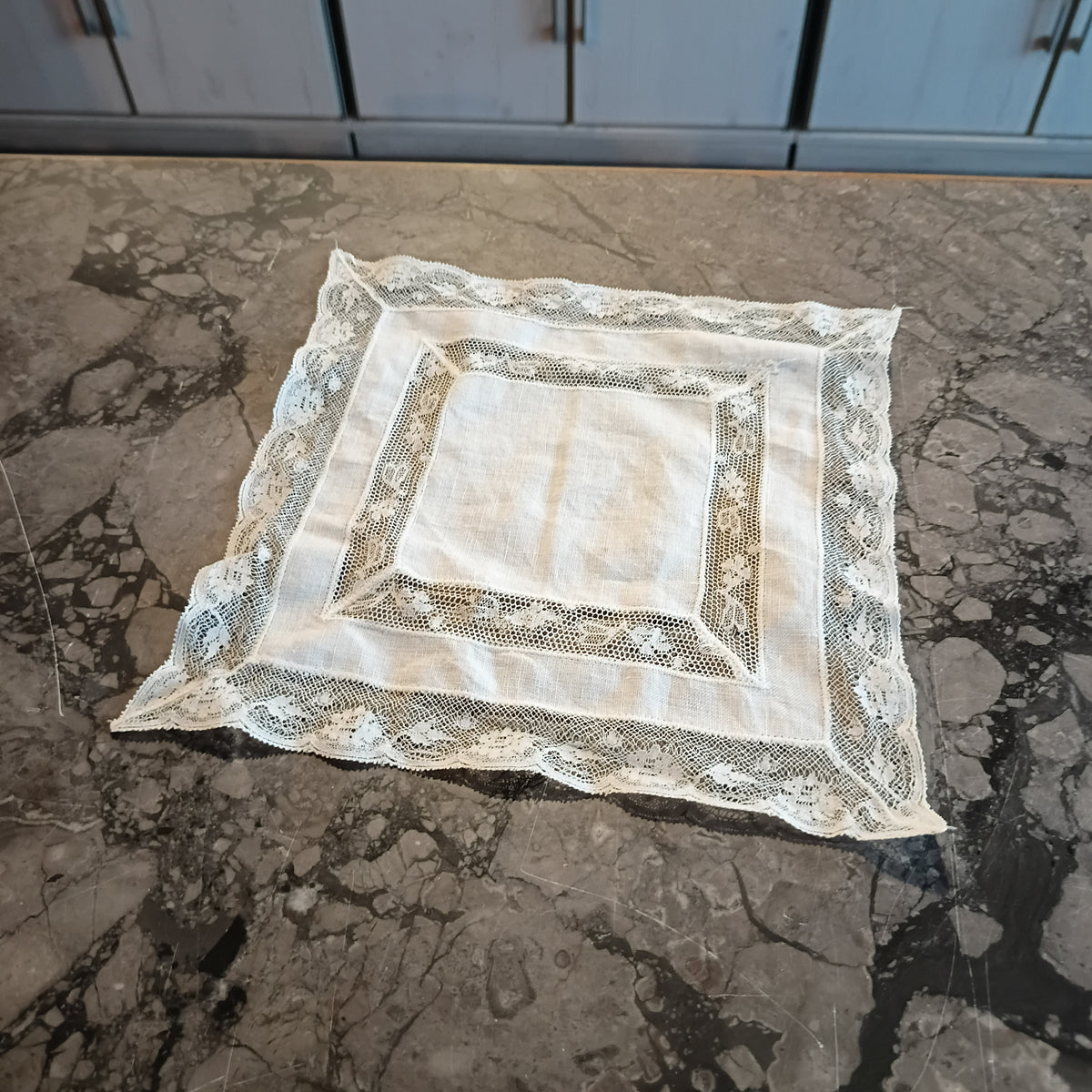 Centrino* Merletto Cm25x25