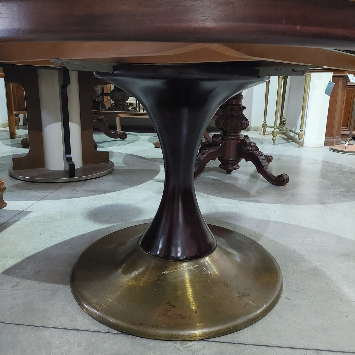 Tavolo Tondo All. Design "clessidra" Anni 70 D120+40