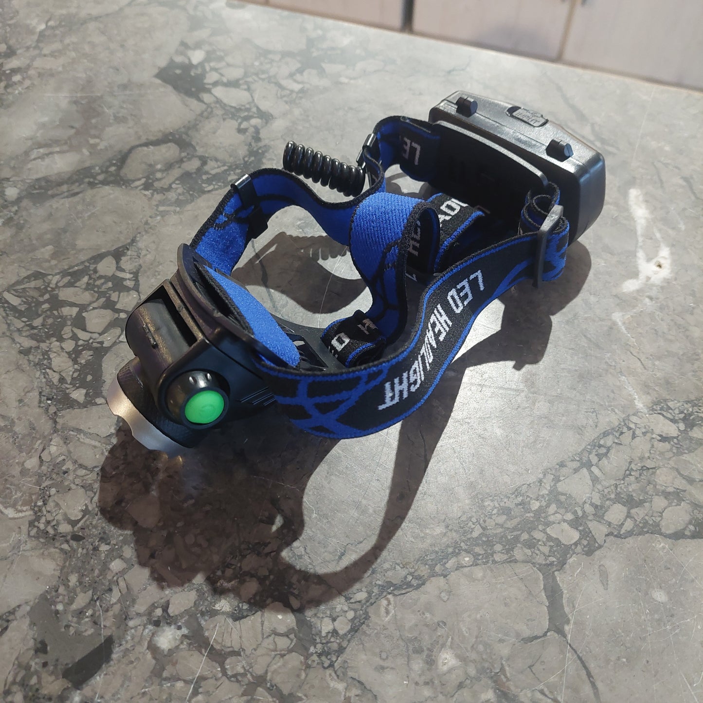 Pila Da Testa Con Torcia Frontale Headlight A Led