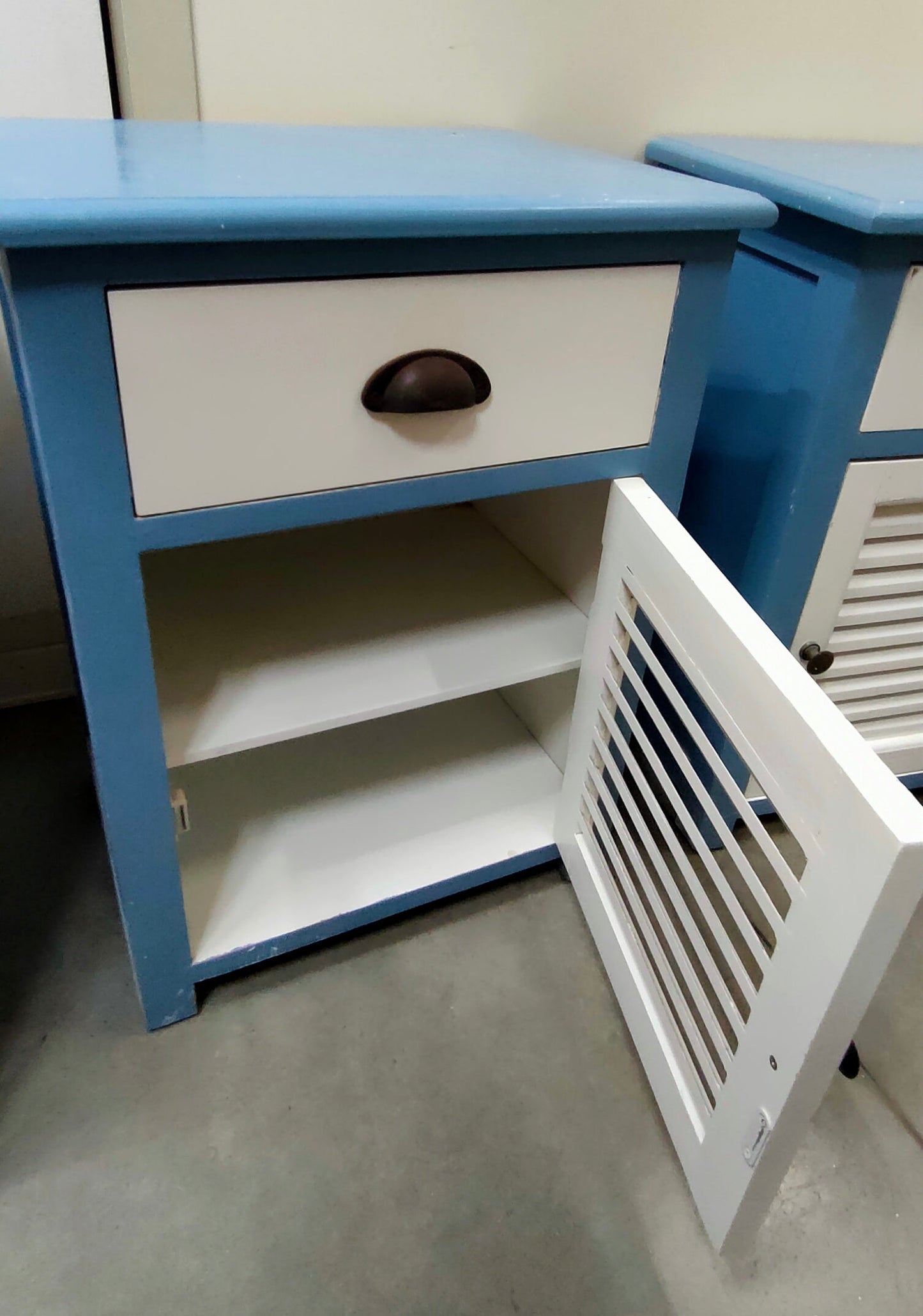 Coppia Comodini * Bicolore 1/c 1/a Cm45x33x60h