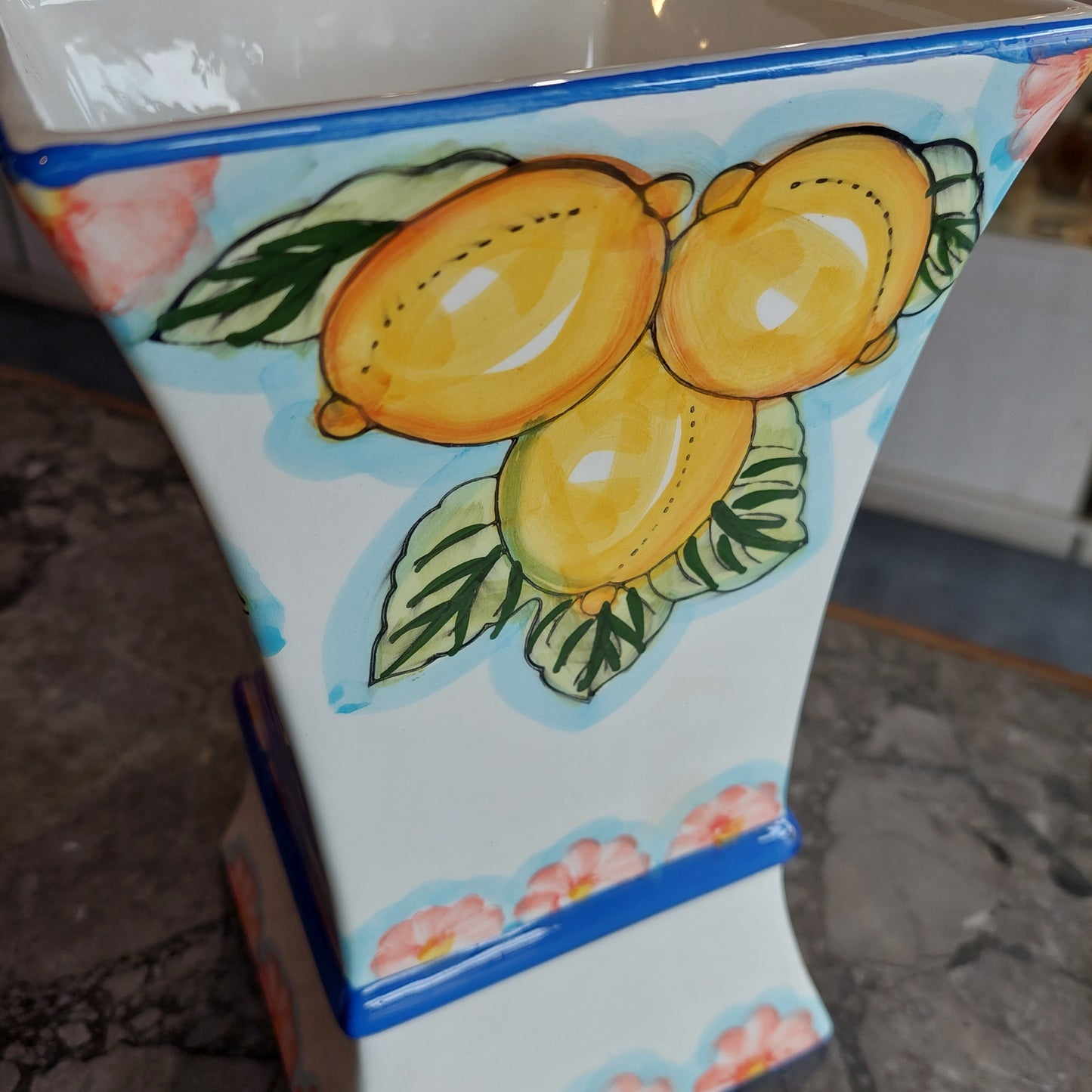 Vaso Ceramica Decorata A Mano Limoni E Uva