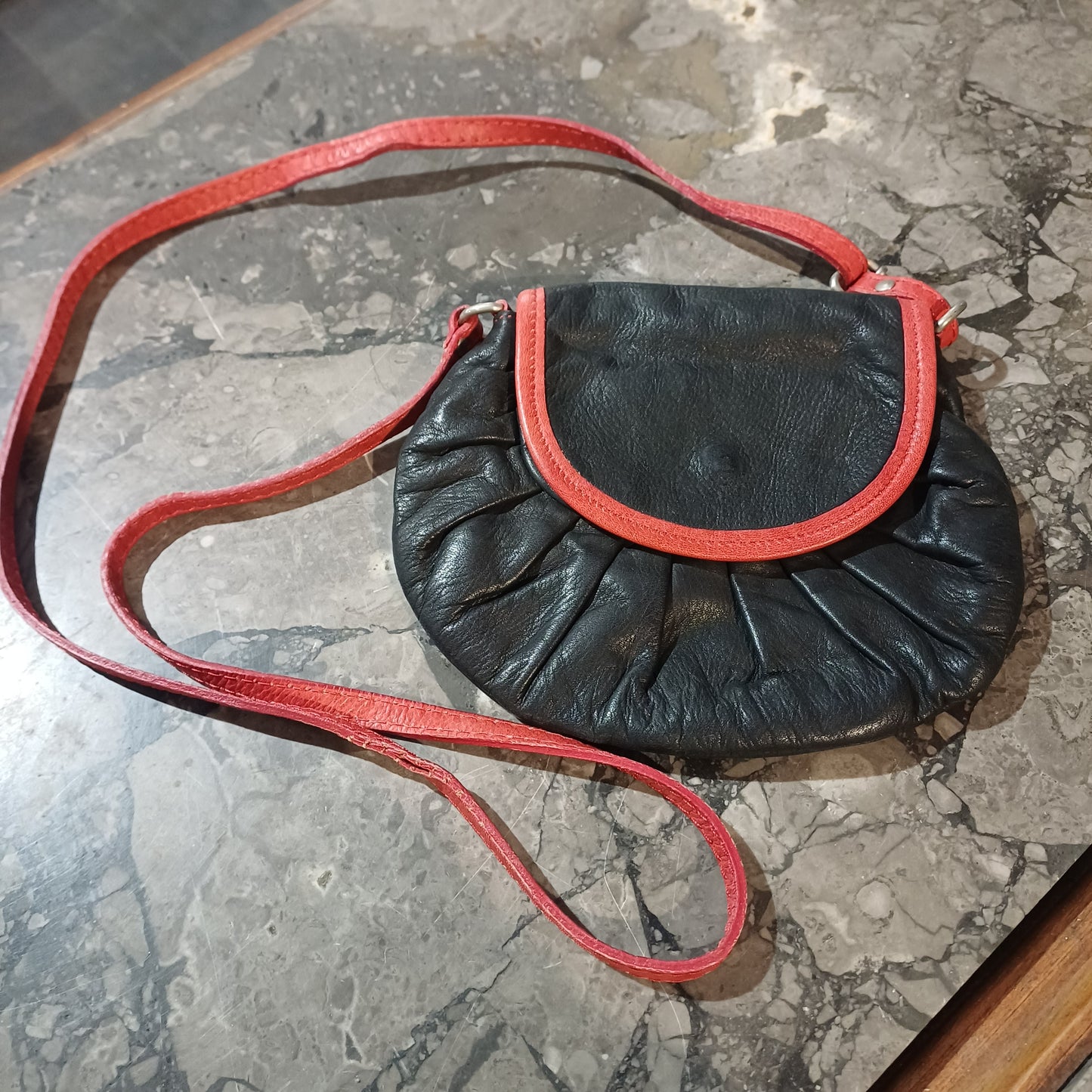 Borsetta In Pelle Rossa/nera