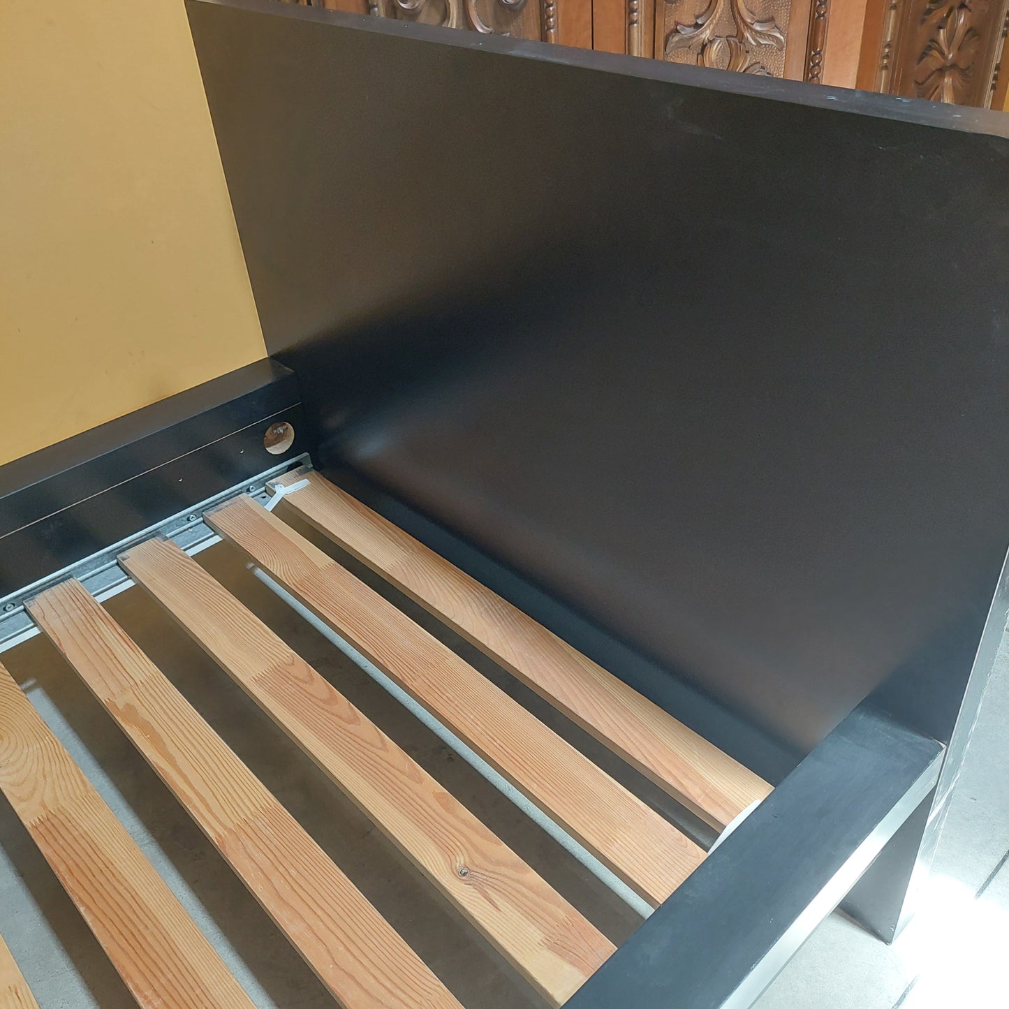Letto Singolo Nero Ikea Con Doghe Legno
