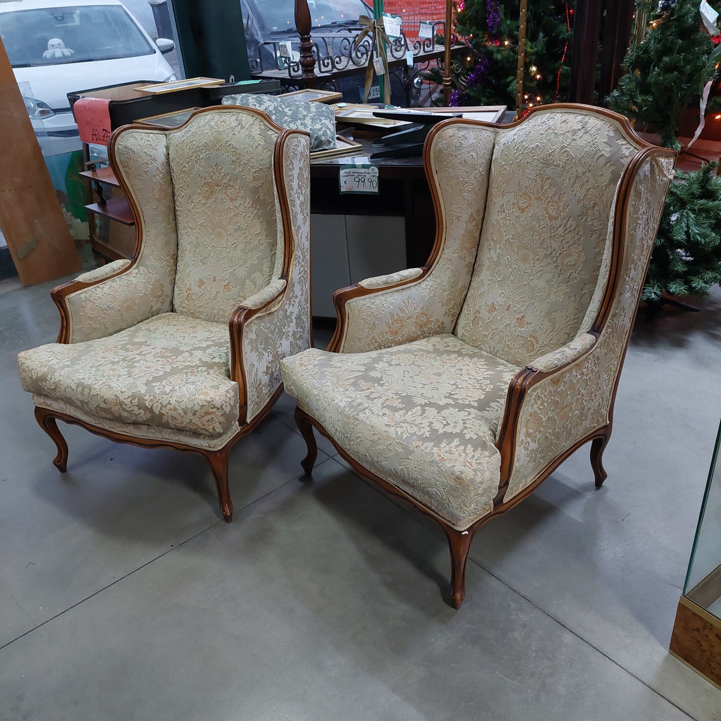 Poltrona Bergere Noce Tessuto Damascato Beige