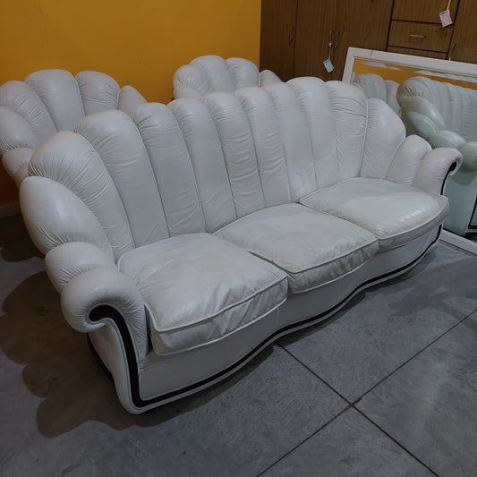 Divano Bianco A Conchiglia Cm222x90x90
