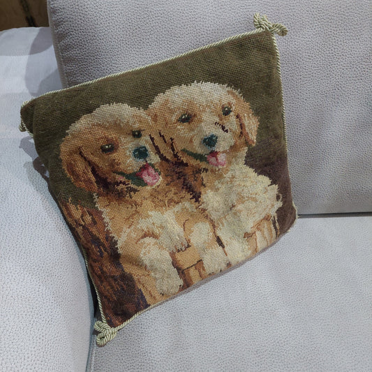 Cuscino* Gobelin Cagnolini Mezzopunto