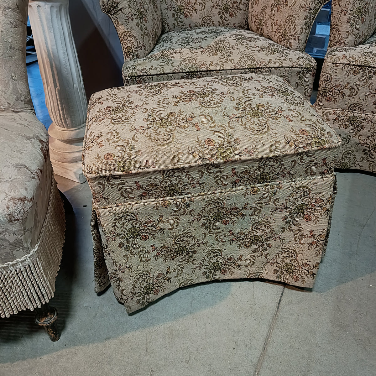 Pouf Legno Tessuto Fiori Anni '50 Cm50x37x40