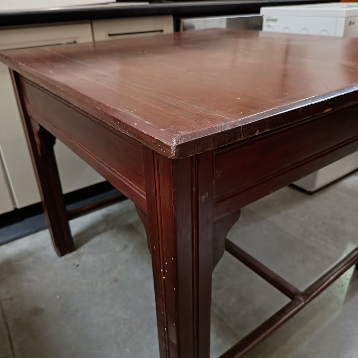 Tavolo* Legno St. Liberty Cm 100x95x78h