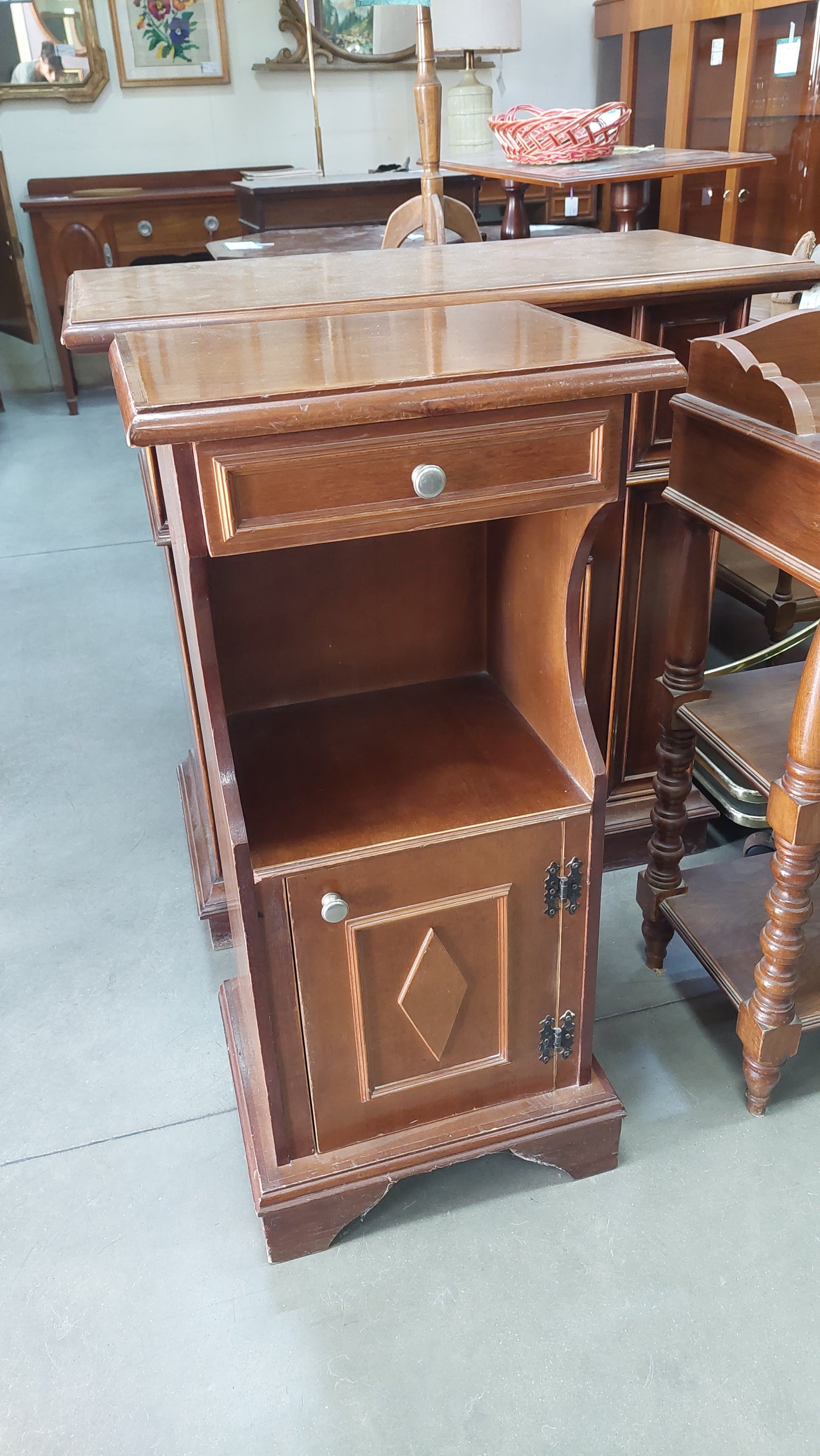 Comodino Legno 1s 1c Cm40x32x87h