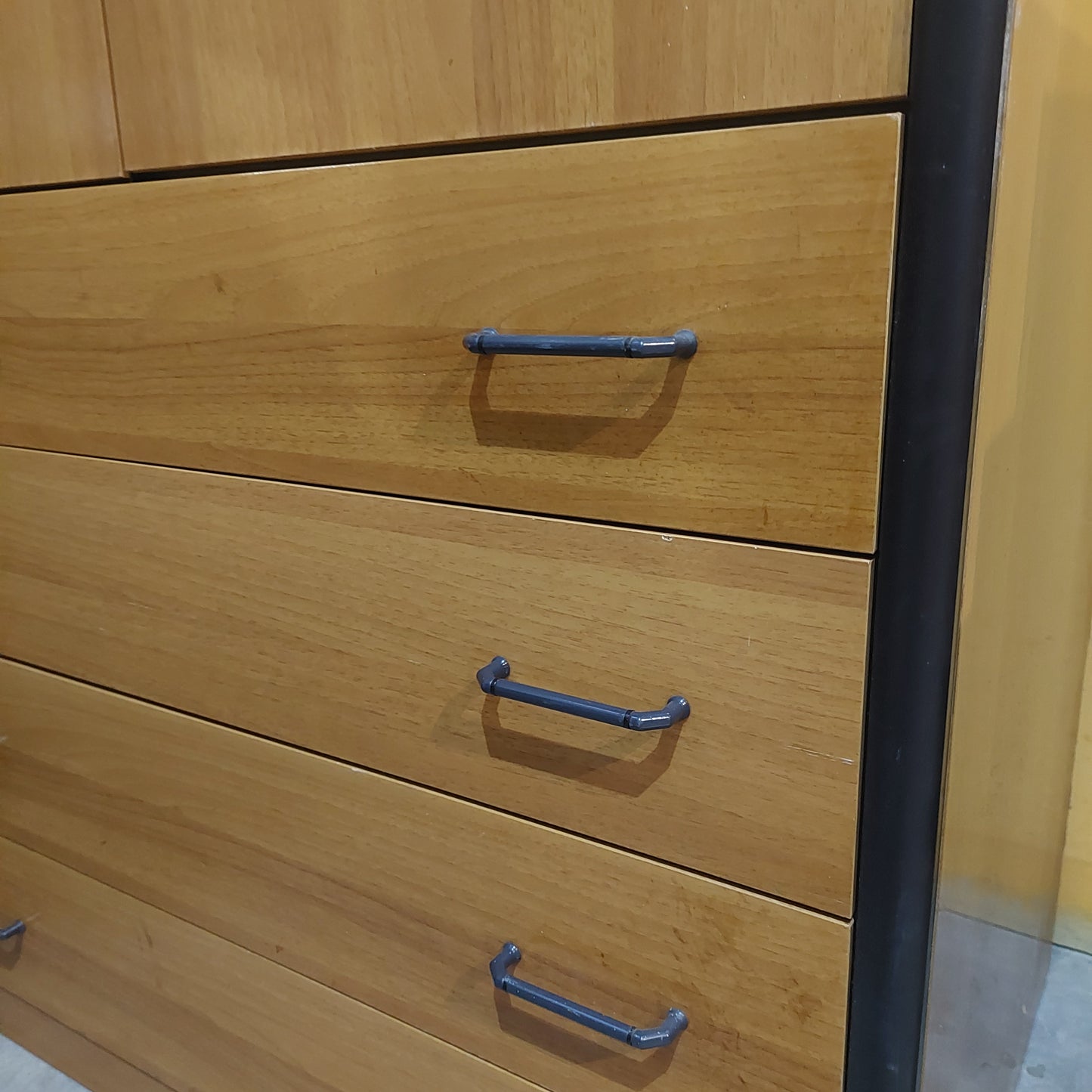 Armadio 2 Ante 4 Cassetti Cm91x60x256h