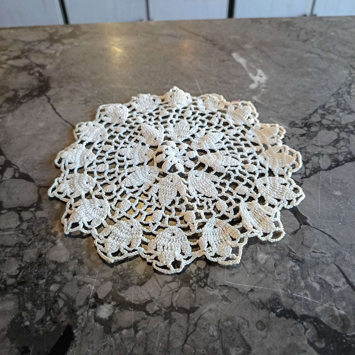 Centrino Bianco Tondo D.17cm