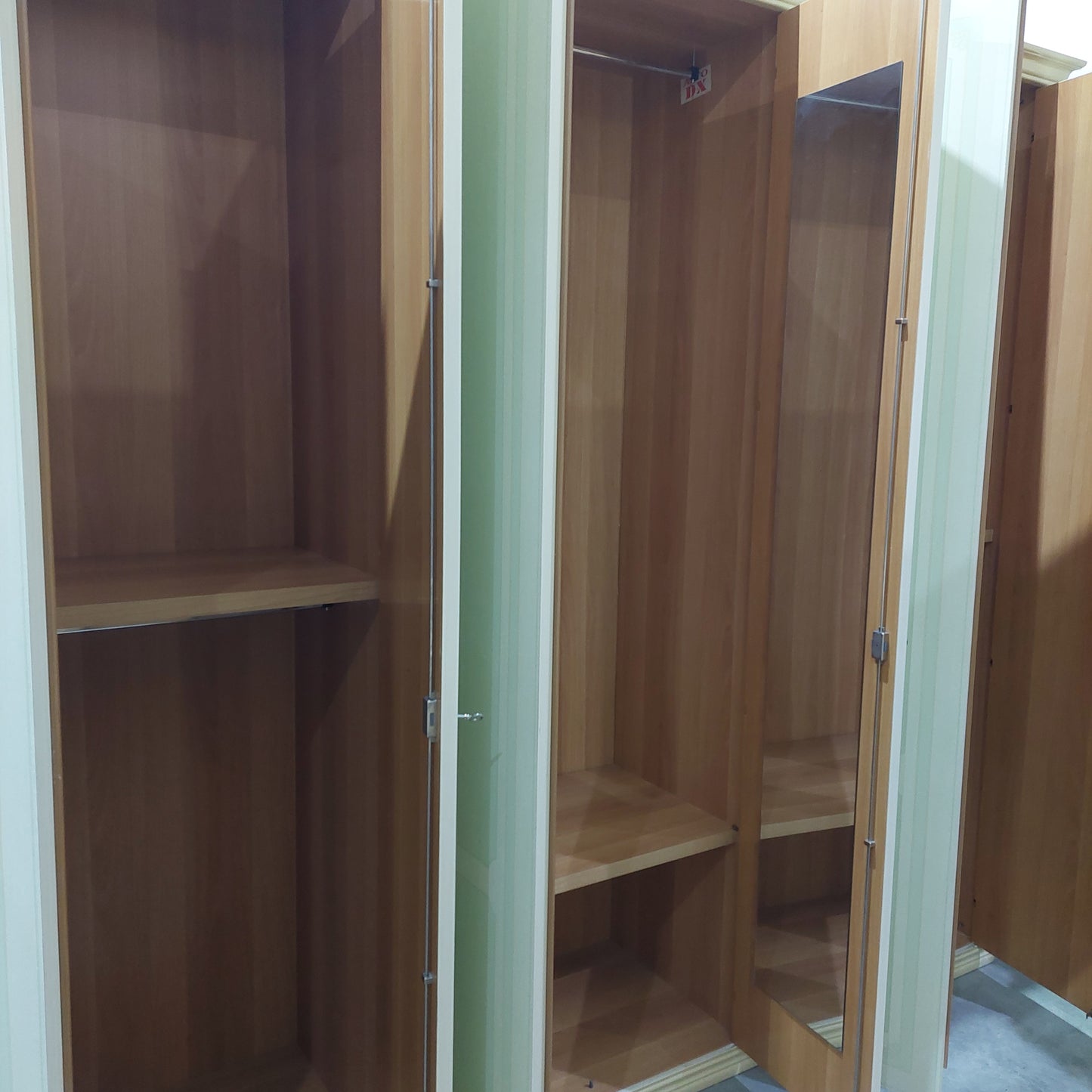 Armadio* 6 Ante Beige/verde Cm283x58x250h