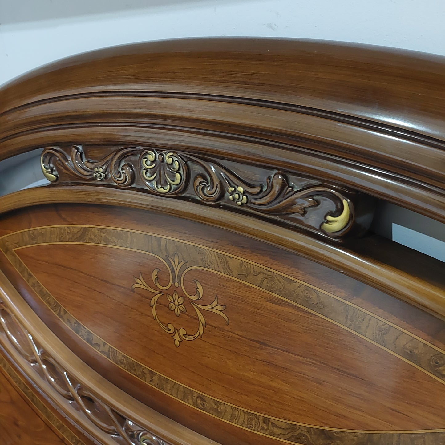 Letto * Matrimoniale Tipo Radica Di Noce Cm185x212x120h