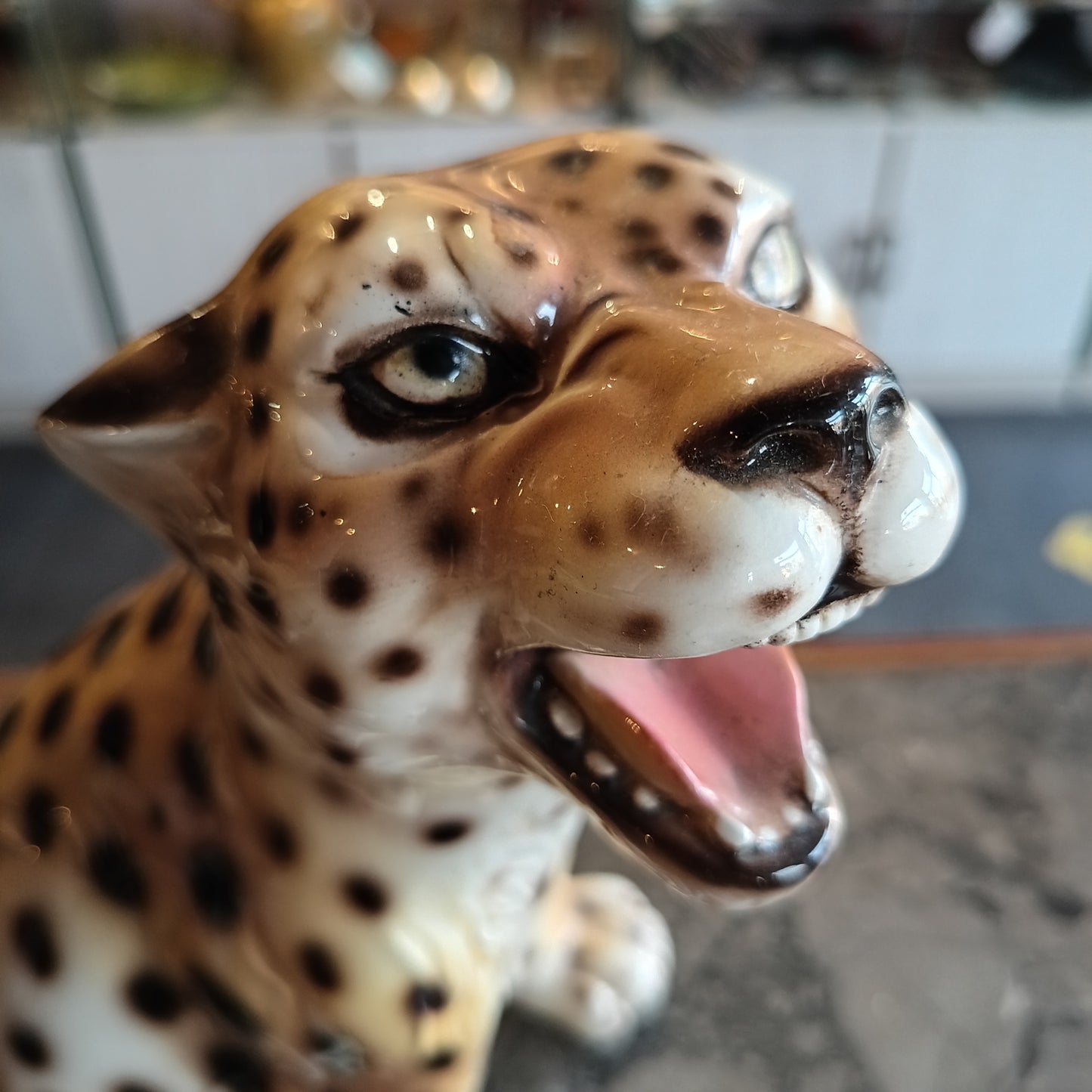 Statua Leopardo Porcellana Bassano Anni 50