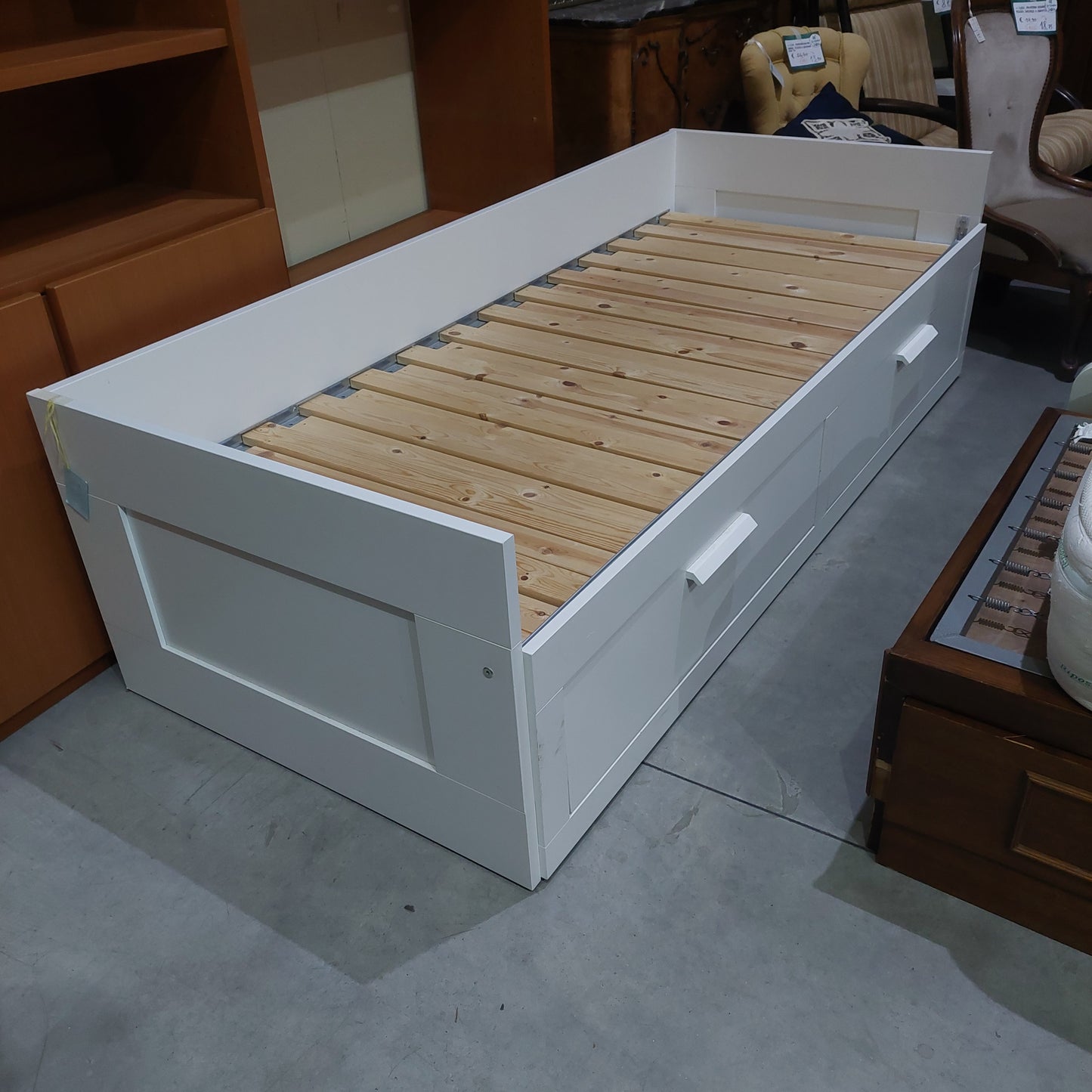 Divano Letto Singolo / Matrimoniale Bianco Ikea Brimnes Cm205x57x57h