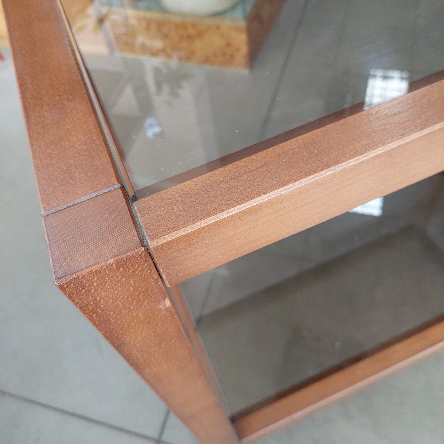 Carrello Porta Tv Noce 2 Ripiani Vetro Cm80x44x75h