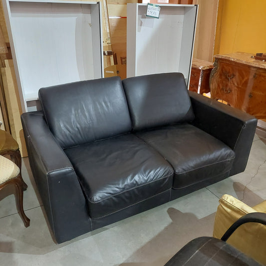 Divano Nero Cm162x95x85h