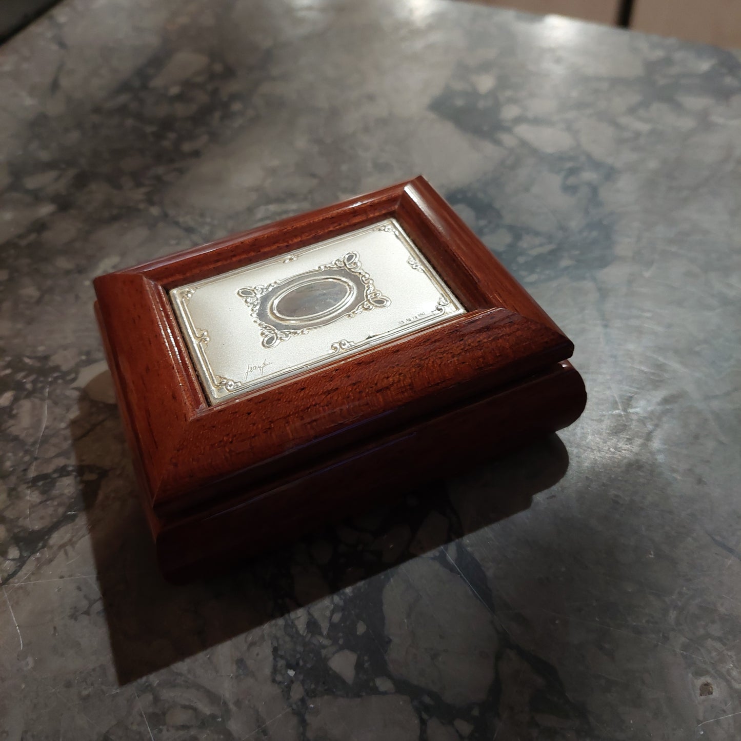 Scatolina Legno/argento Cm10,5x8,5x4h