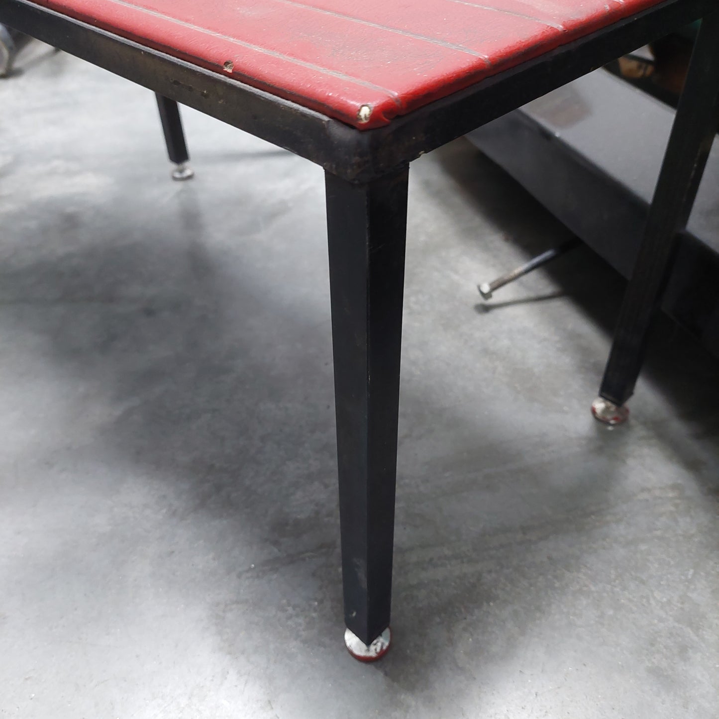 Tavolino Ferro/piano In Sky Rosso Vintage Cm65x31x34h