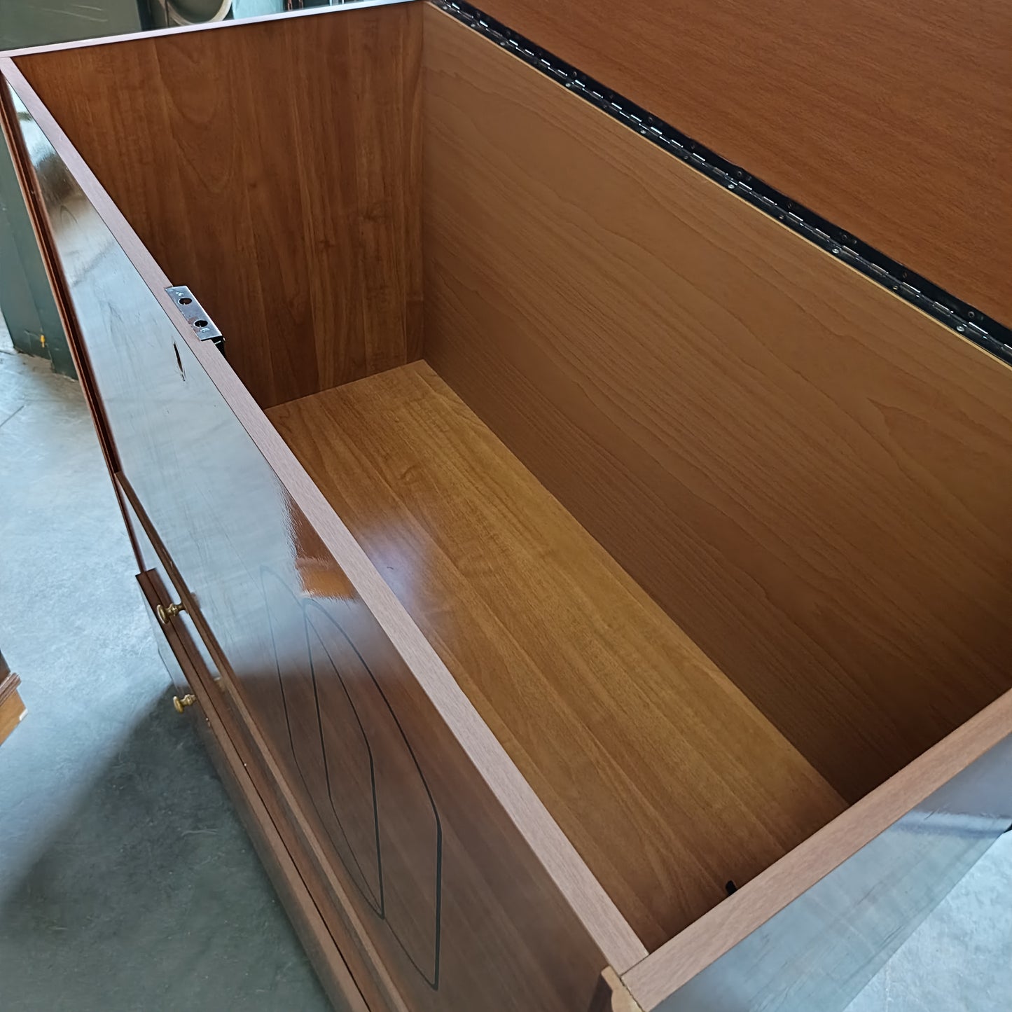 Mobile* 2/c 1/a Contenitore Cm112x56x112h