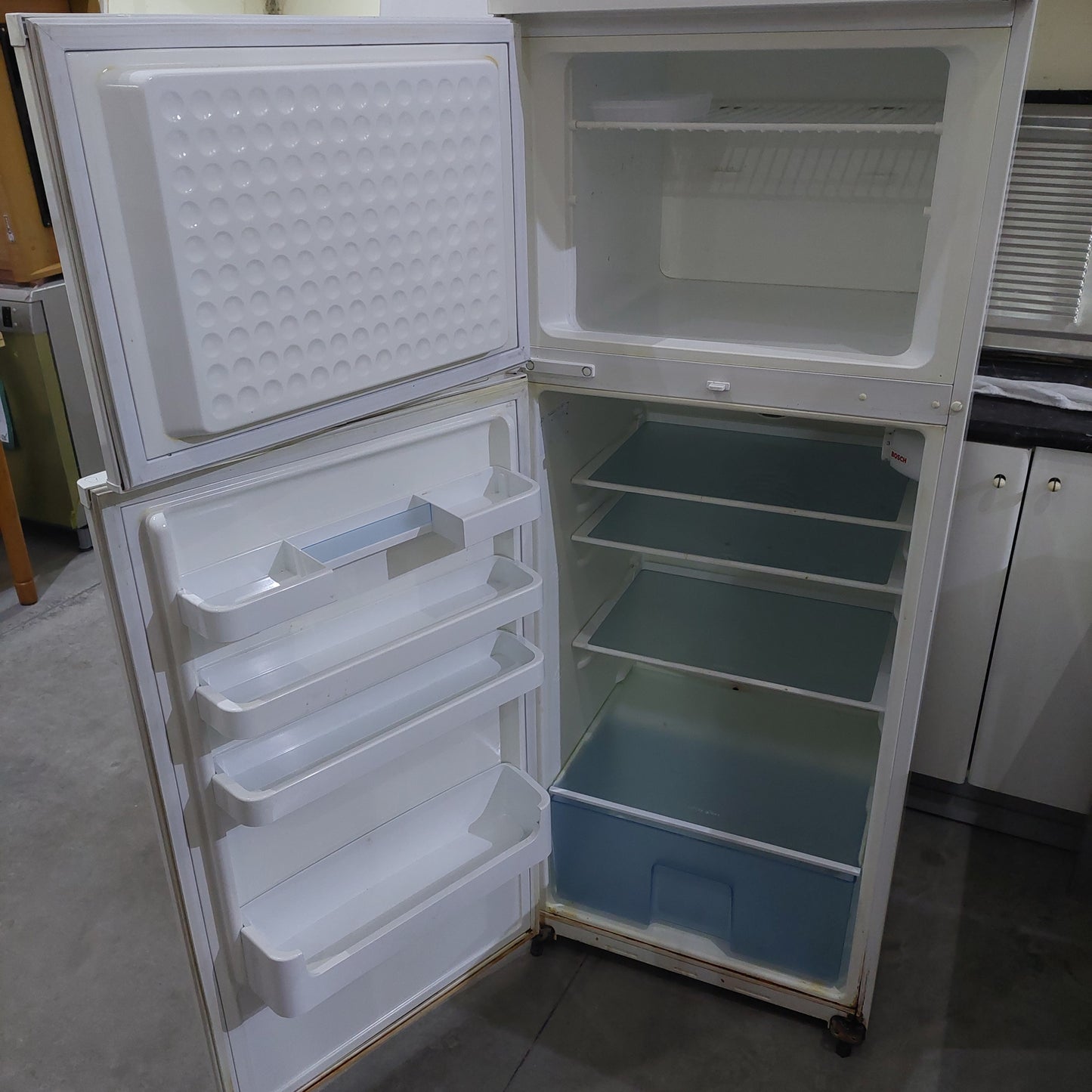 Frigorifero Bosch Cooler Cm60x60x154h