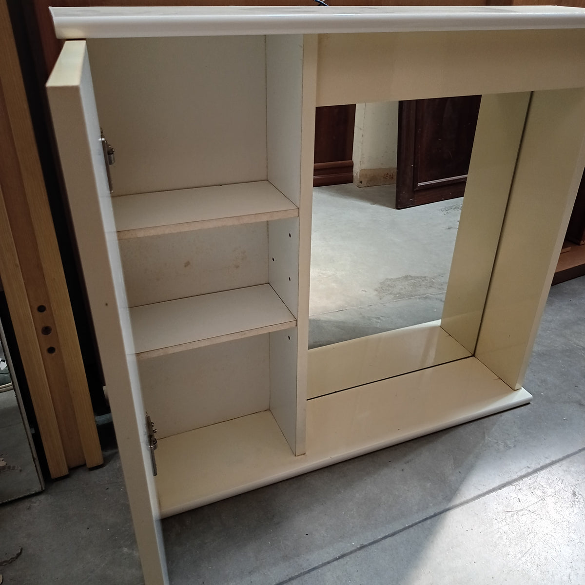 Specchio Da Bagno Bianco 1/a Cm 69x16x64h