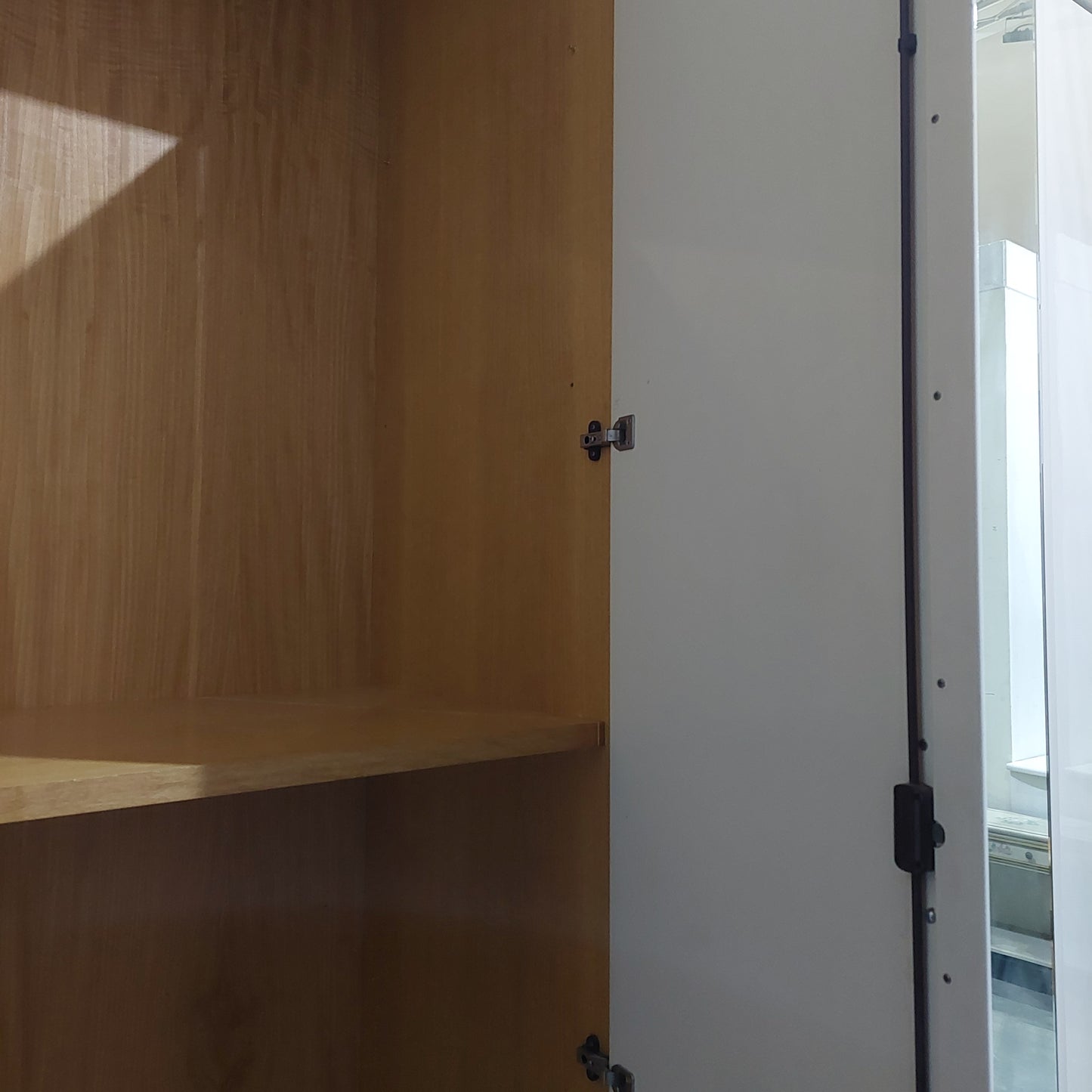 Armadio Bianco 6 Ante Con Specchi Cm298x60x263h