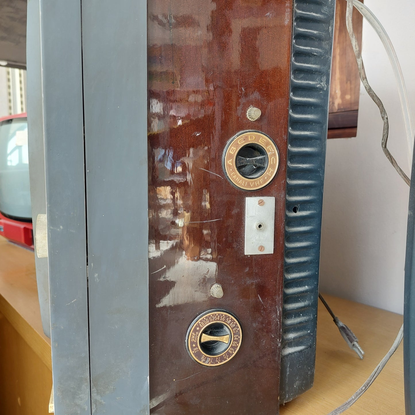 Televisore Vintage Sirio Tedas 6223